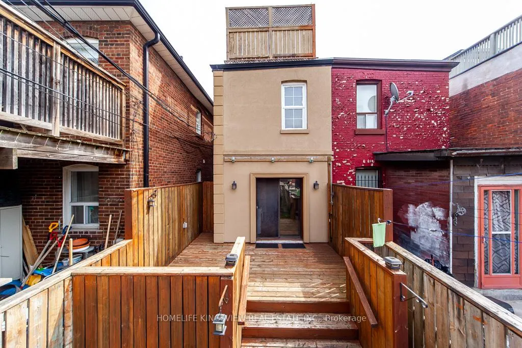 Photo 20 of 46 Coolmine Road, Toronto, Little Portugal — HOMEH
