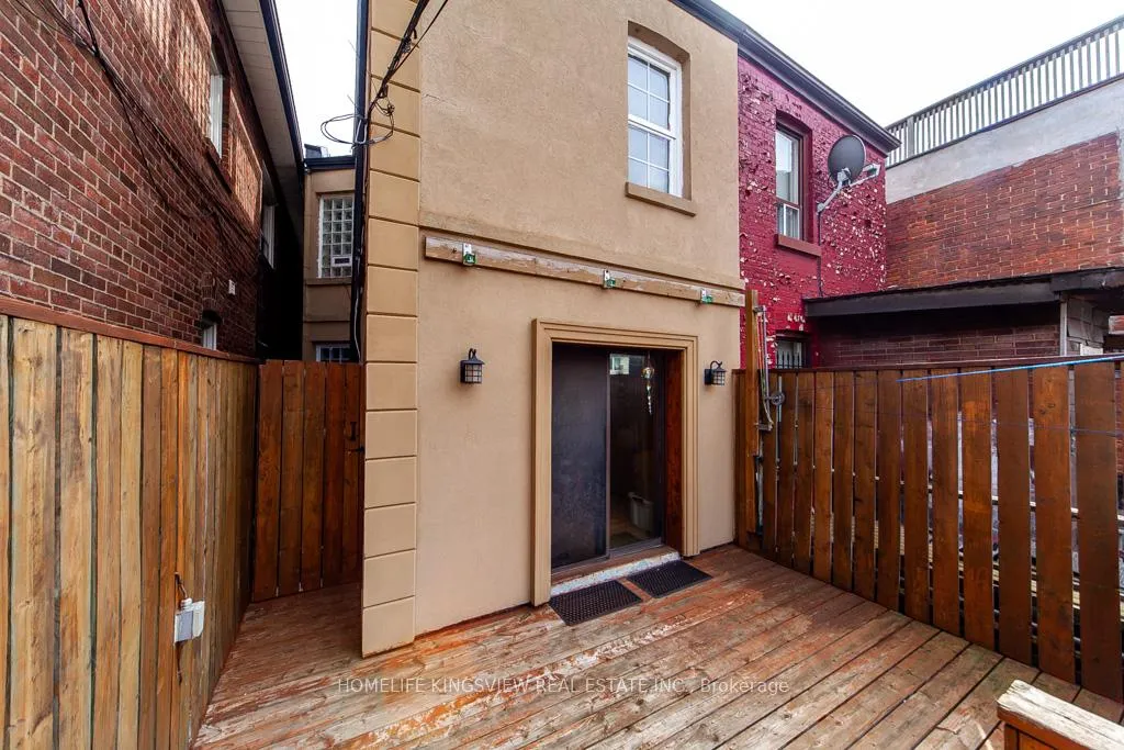Photo 21 of 46 Coolmine Road, Toronto, Little Portugal — HOMEH