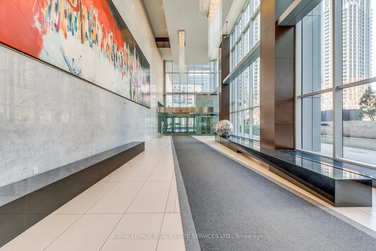Photo 4 of Unit 6514, 388 Yonge Street, Toronto, Church-Yonge Corridor — HOMEH