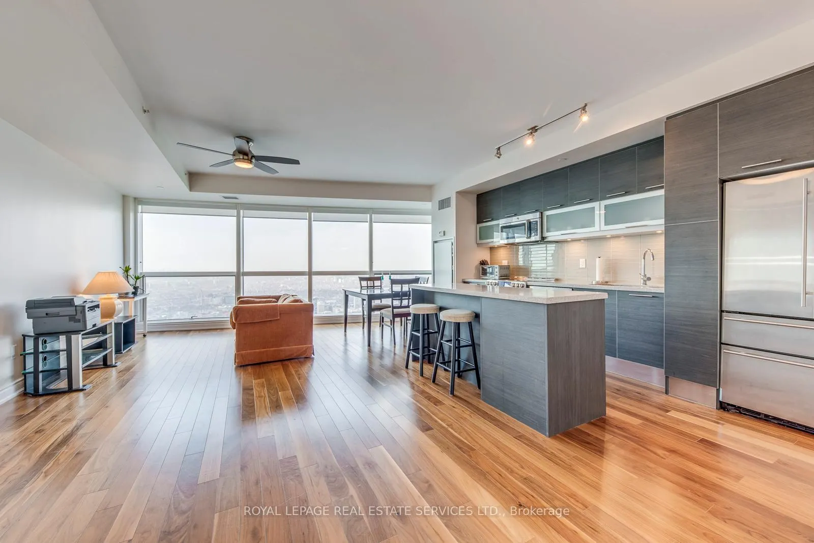 Photo 7 of Unit 6514, 388 Yonge Street, Toronto, Church-Yonge Corridor — HOMEH