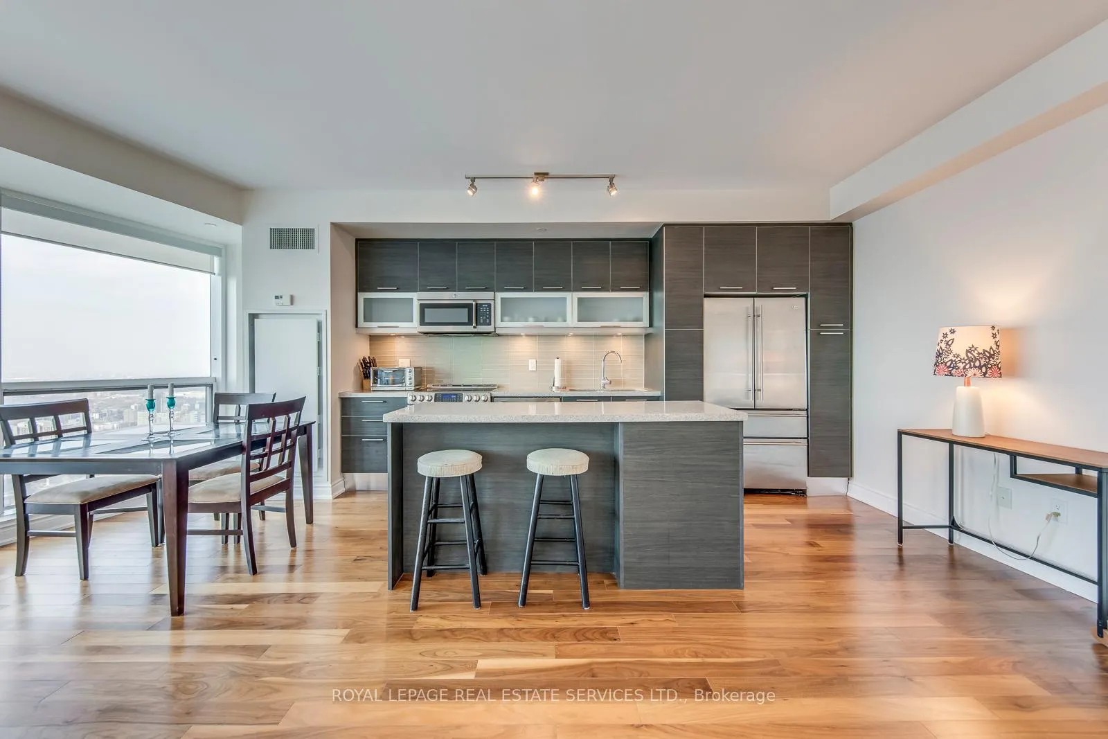 Photo 10 of Unit 6514, 388 Yonge Street, Toronto, Church-Yonge Corridor — HOMEH