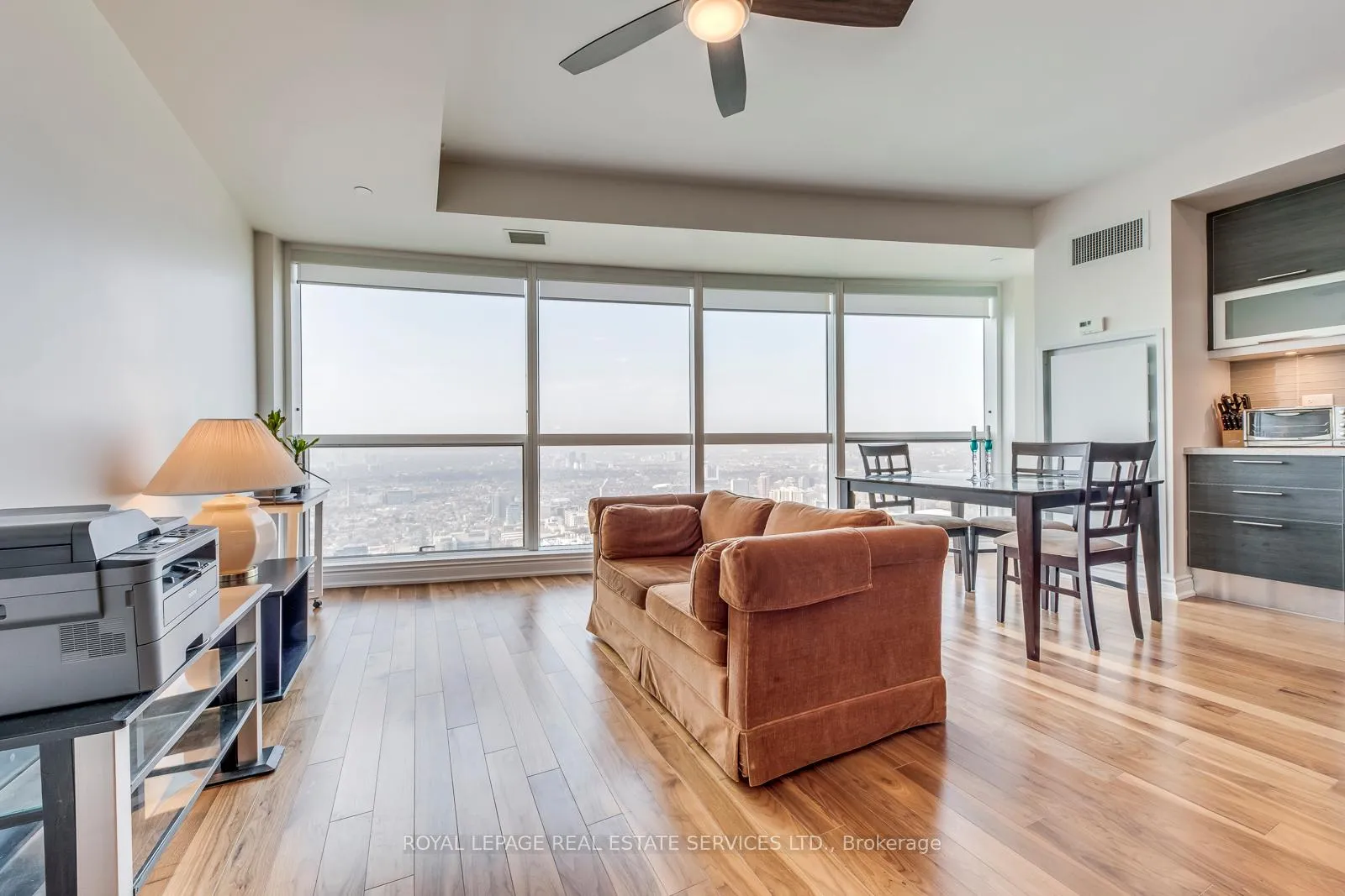 Photo 22 of Unit 6514, 388 Yonge Street, Toronto, Church-Yonge Corridor — HOMEH