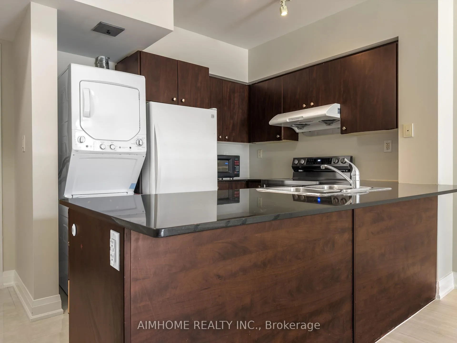 Photo 4 of Unit 112, 4600 Steeles Avenue E, Markham, Milliken Mills East — HOMEH