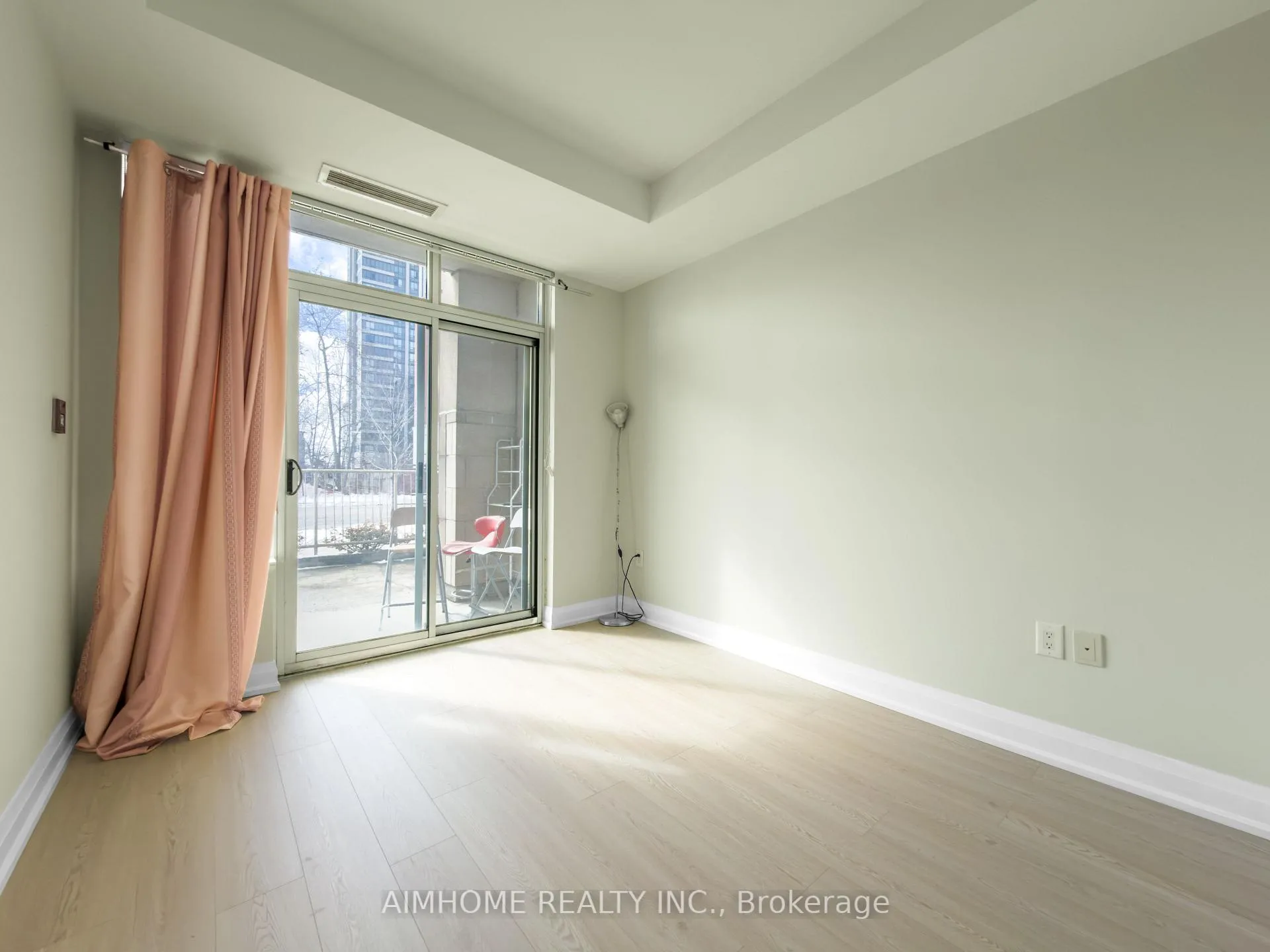 Photo 10 of Unit 112, 4600 Steeles Avenue E, Markham, Milliken Mills East — HOMEH