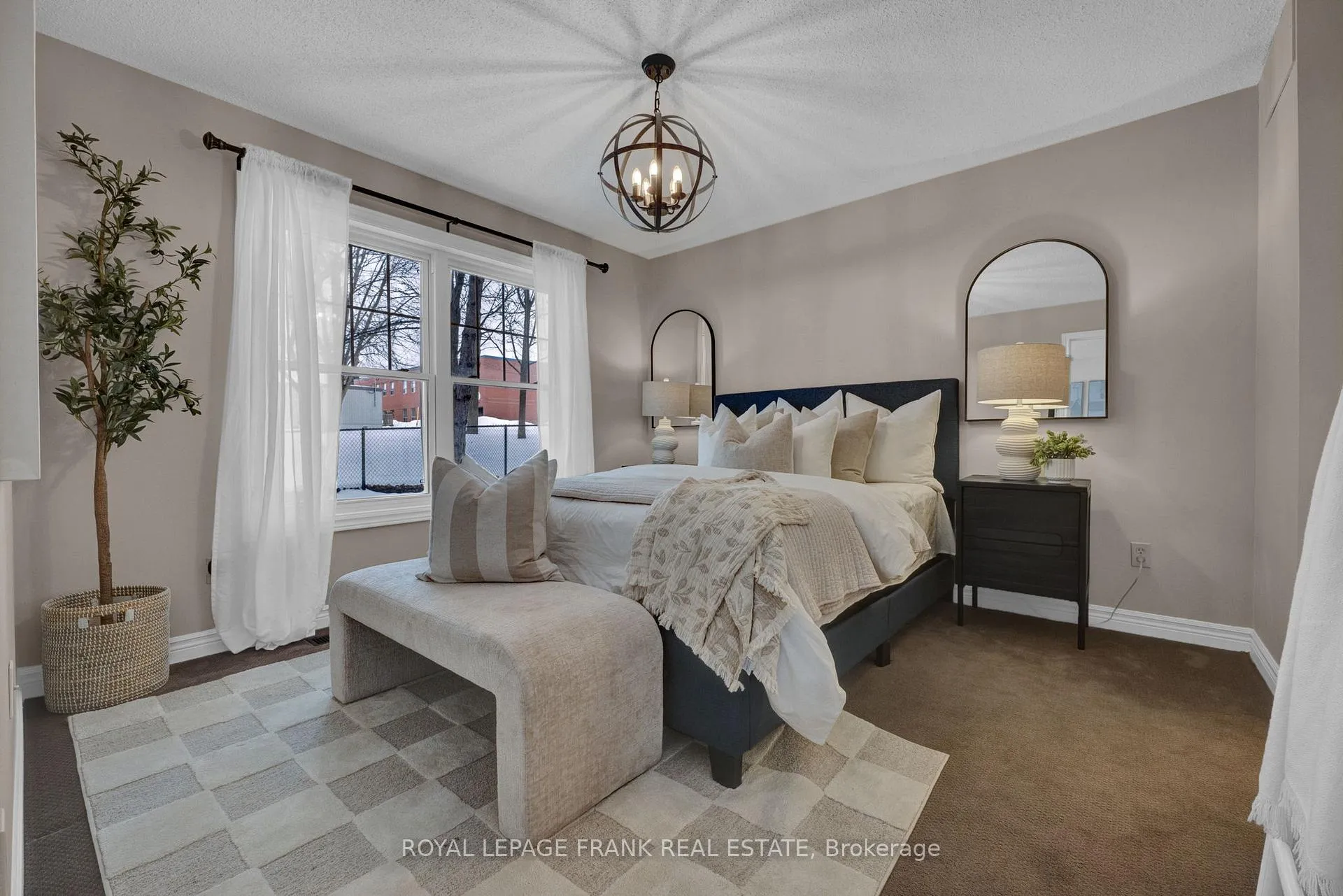 Photo 11 of Unit D10, 1663 Nash Road, Clarington, Courtice — HOMEH
