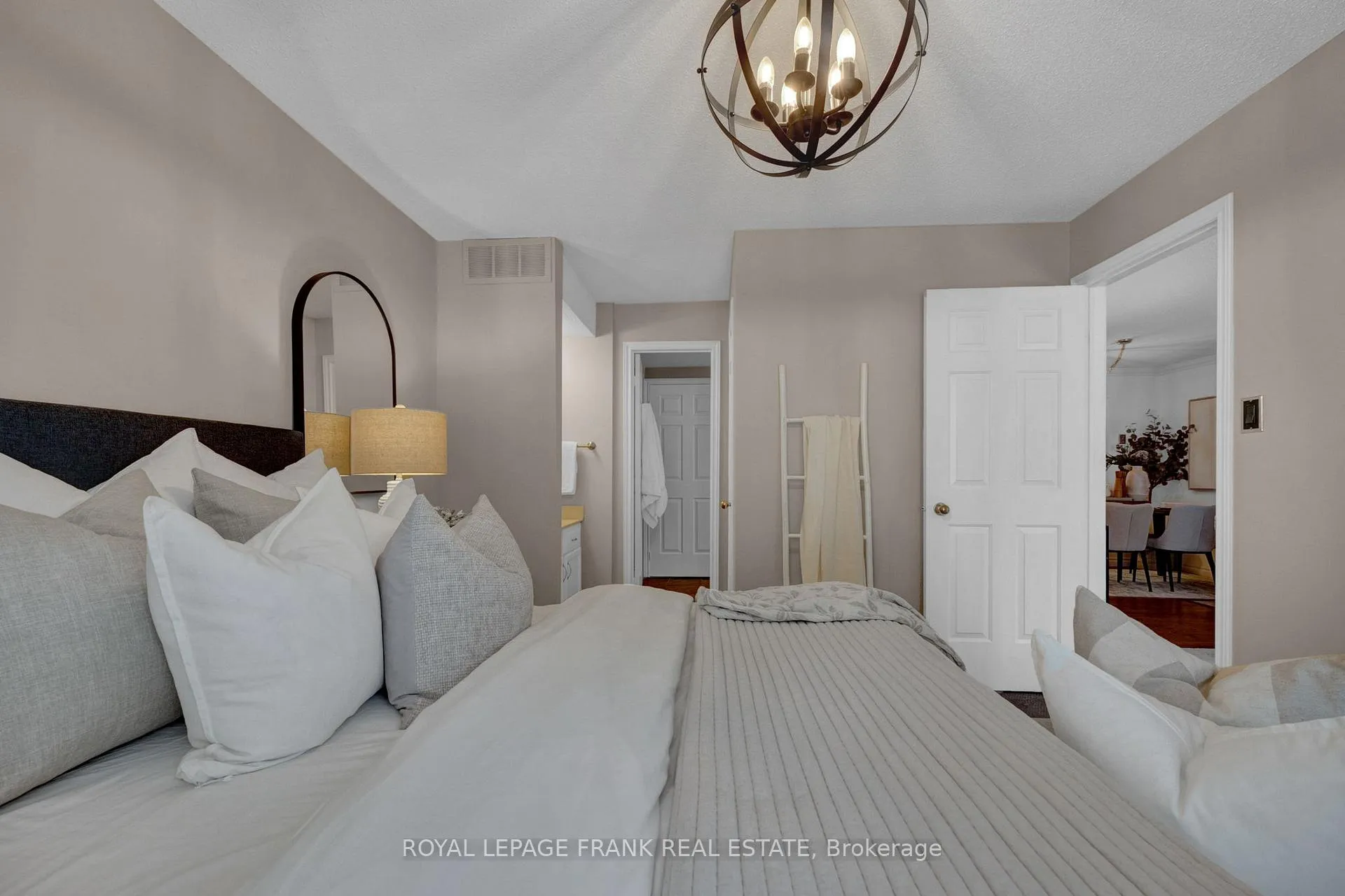 Photo 12 of Unit D10, 1663 Nash Road, Clarington, Courtice — HOMEH