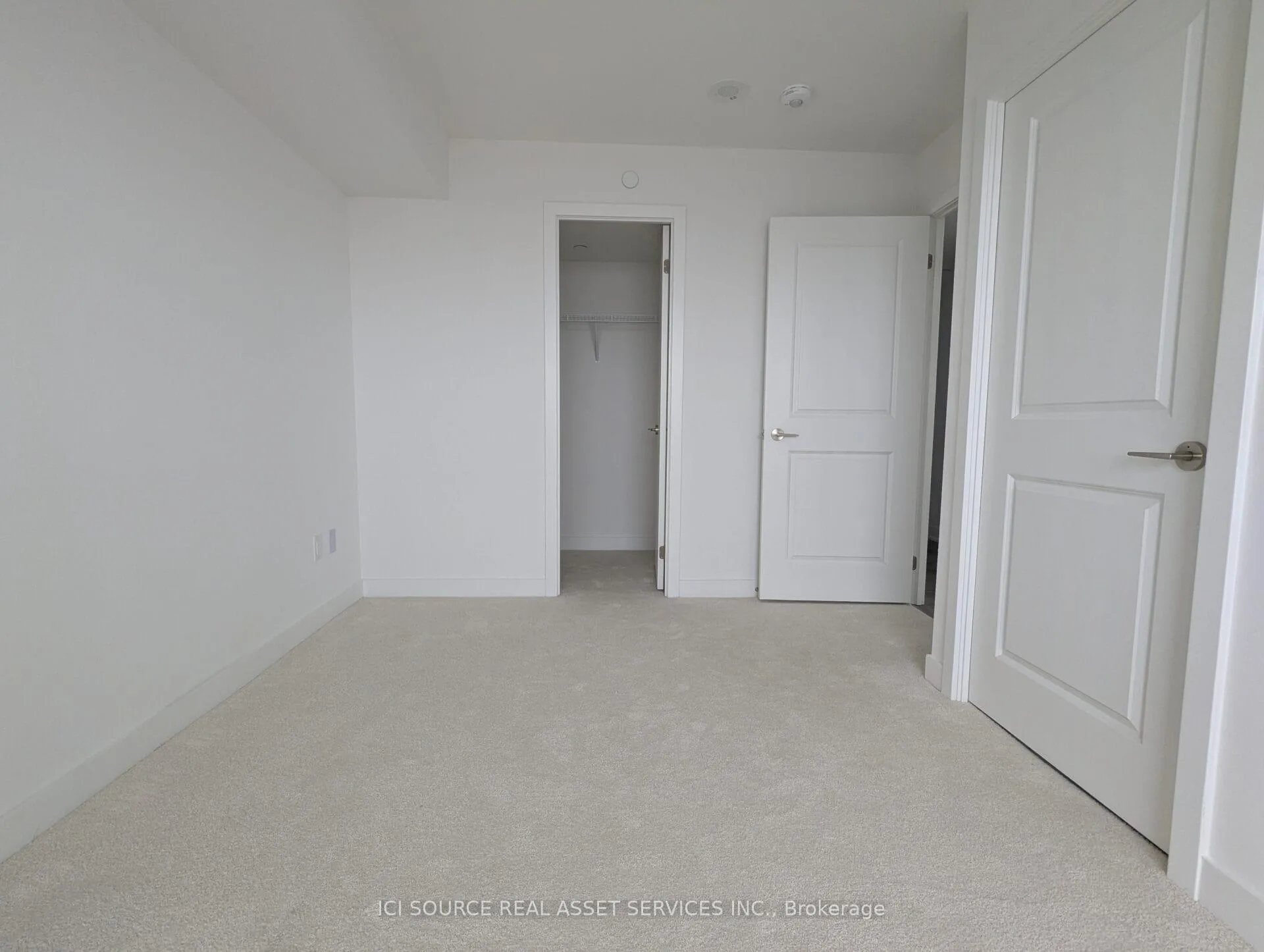 Photo 12 of Unit 802, 1010 Sandy Beach Road, Pickering, Bay Ridges — HOMEH