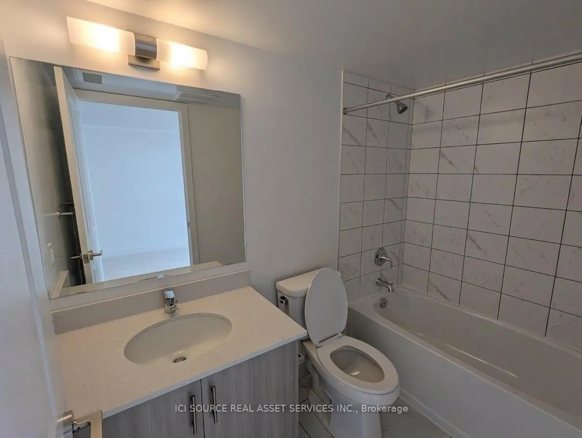 Photo 13 of Unit 802, 1010 Sandy Beach Road, Pickering, Bay Ridges — HOMEH