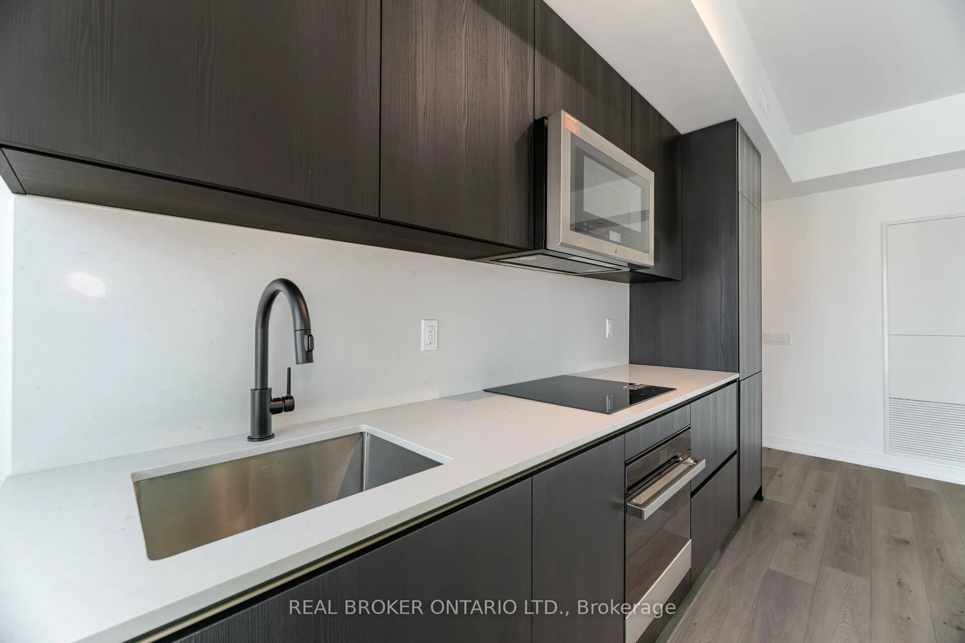 Photo 11 of Unit 4005, 327 King Street W, Toronto, Waterfront Communities — HOMEH