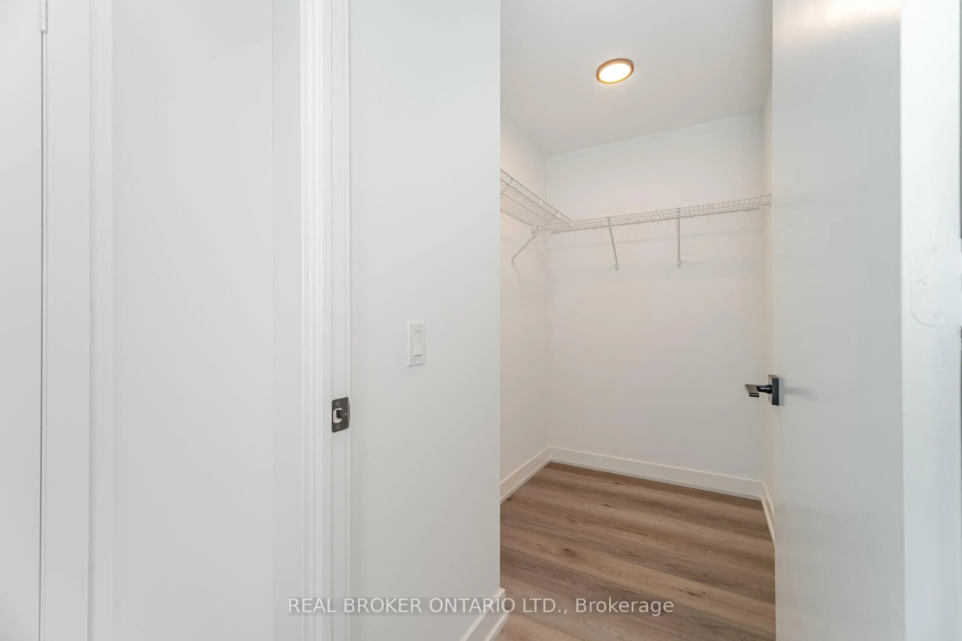 Photo 20 of Unit 4005, 327 King Street W, Toronto, Waterfront Communities — HOMEH