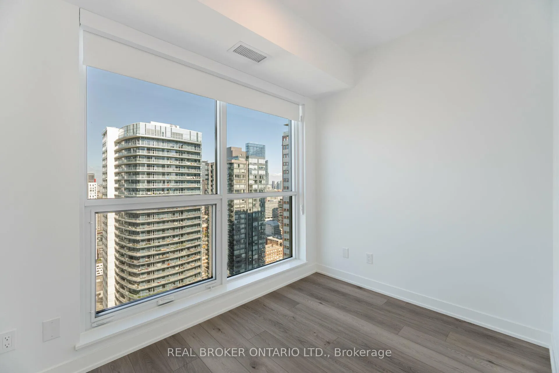 Photo 21 of Unit 4005, 327 King Street W, Toronto, Waterfront Communities — HOMEH