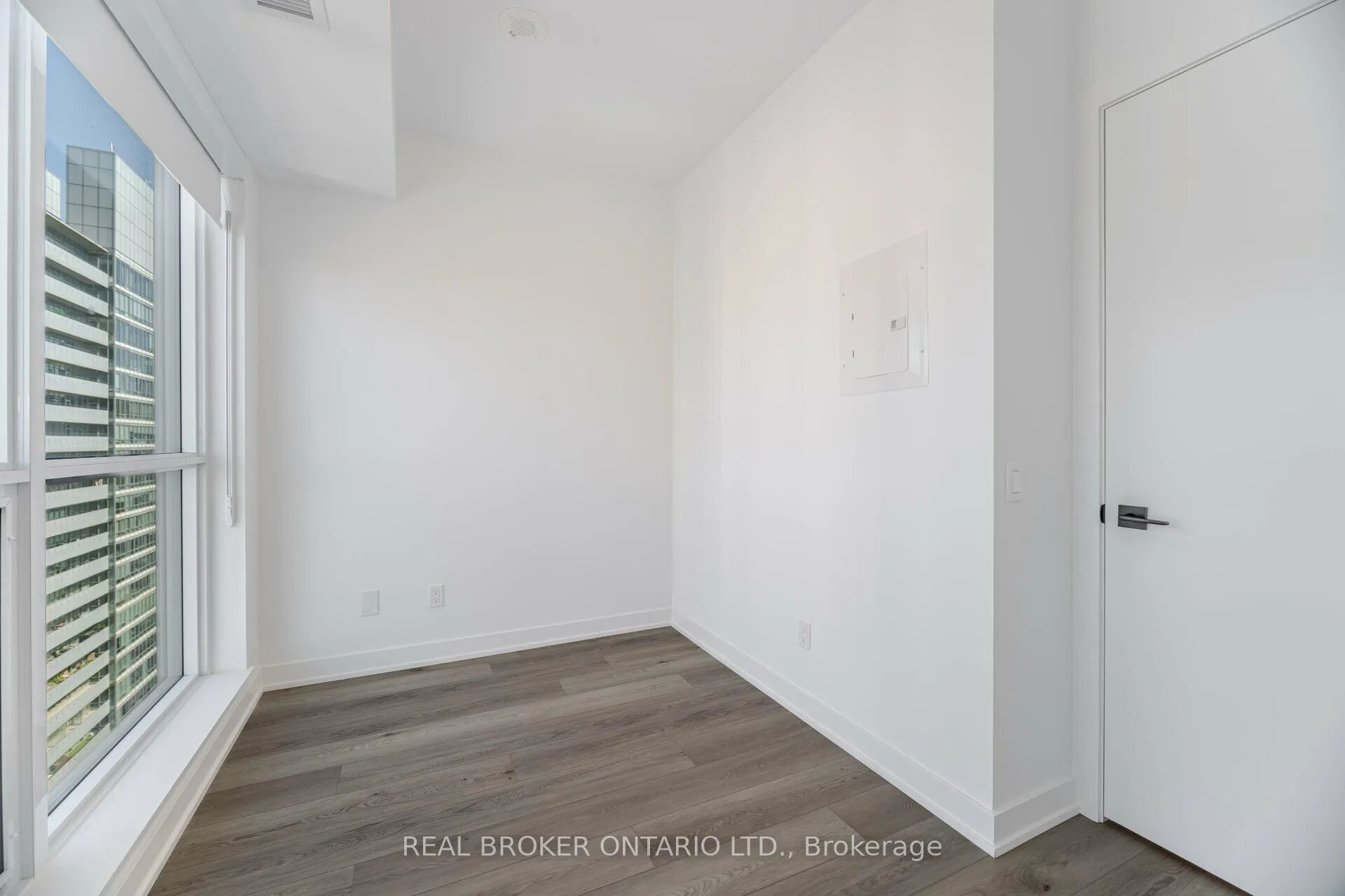 Photo 22 of Unit 4005, 327 King Street W, Toronto, Waterfront Communities — HOMEH