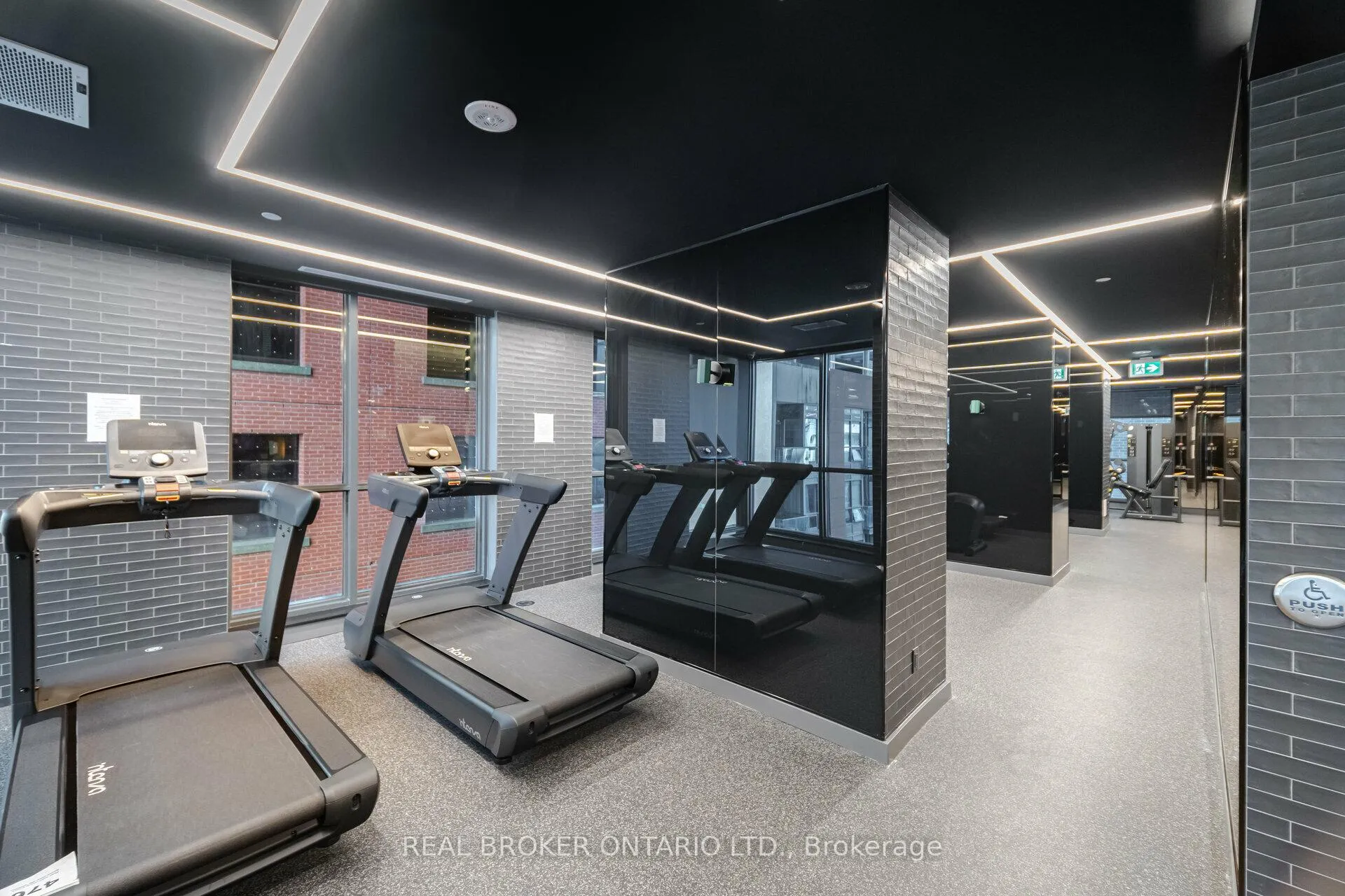 Photo 35 of Unit 4005, 327 King Street W, Toronto, Waterfront Communities — HOMEH