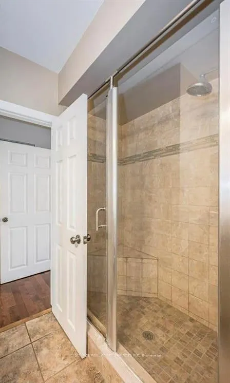 Photo 7 of Unit Upper, 192 Edwin Street, Kitchener — HOMEH