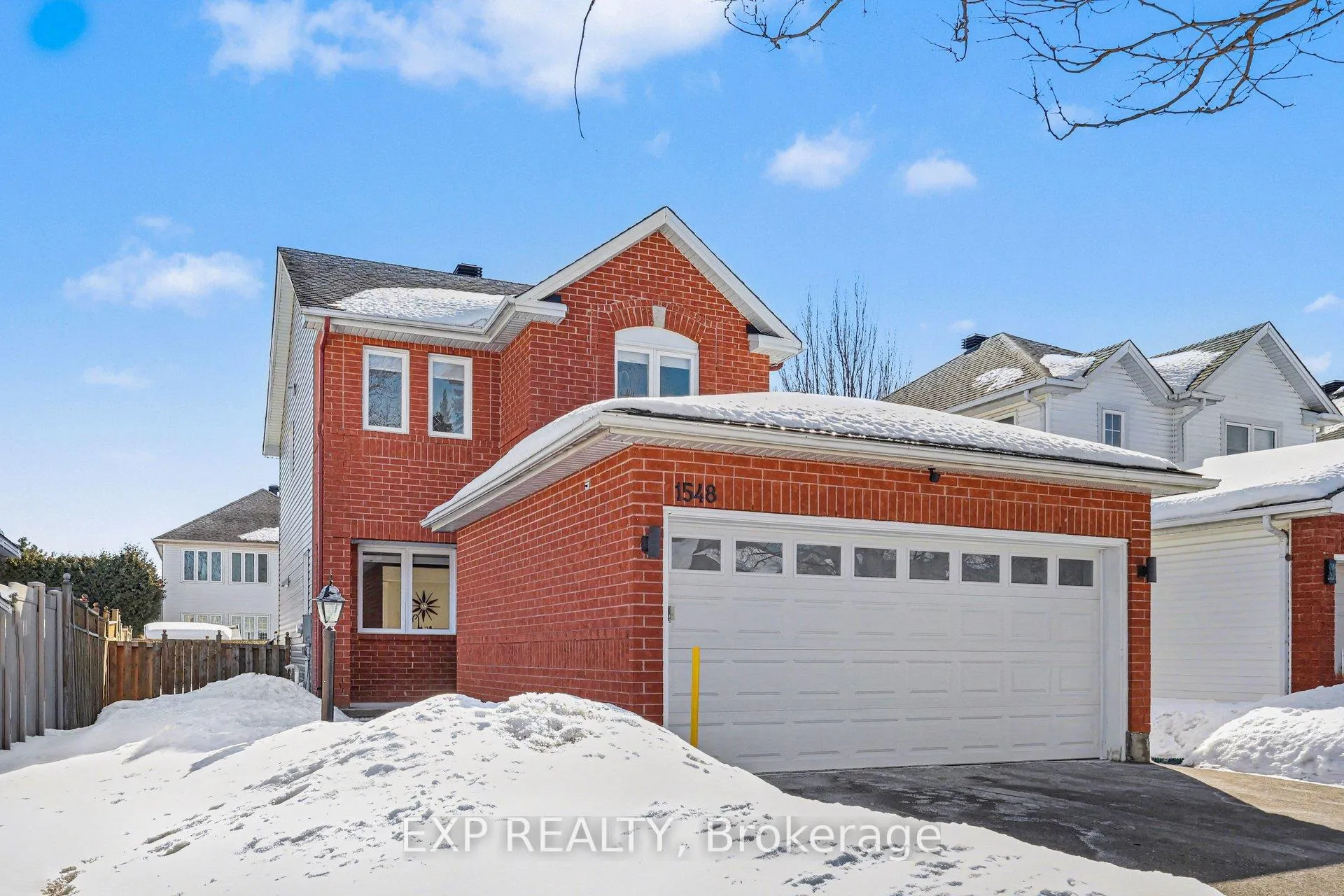 Photo 2 of 1548 Stojko Street, Ottawa, Fallingbrook/Pineridge — HOMEH