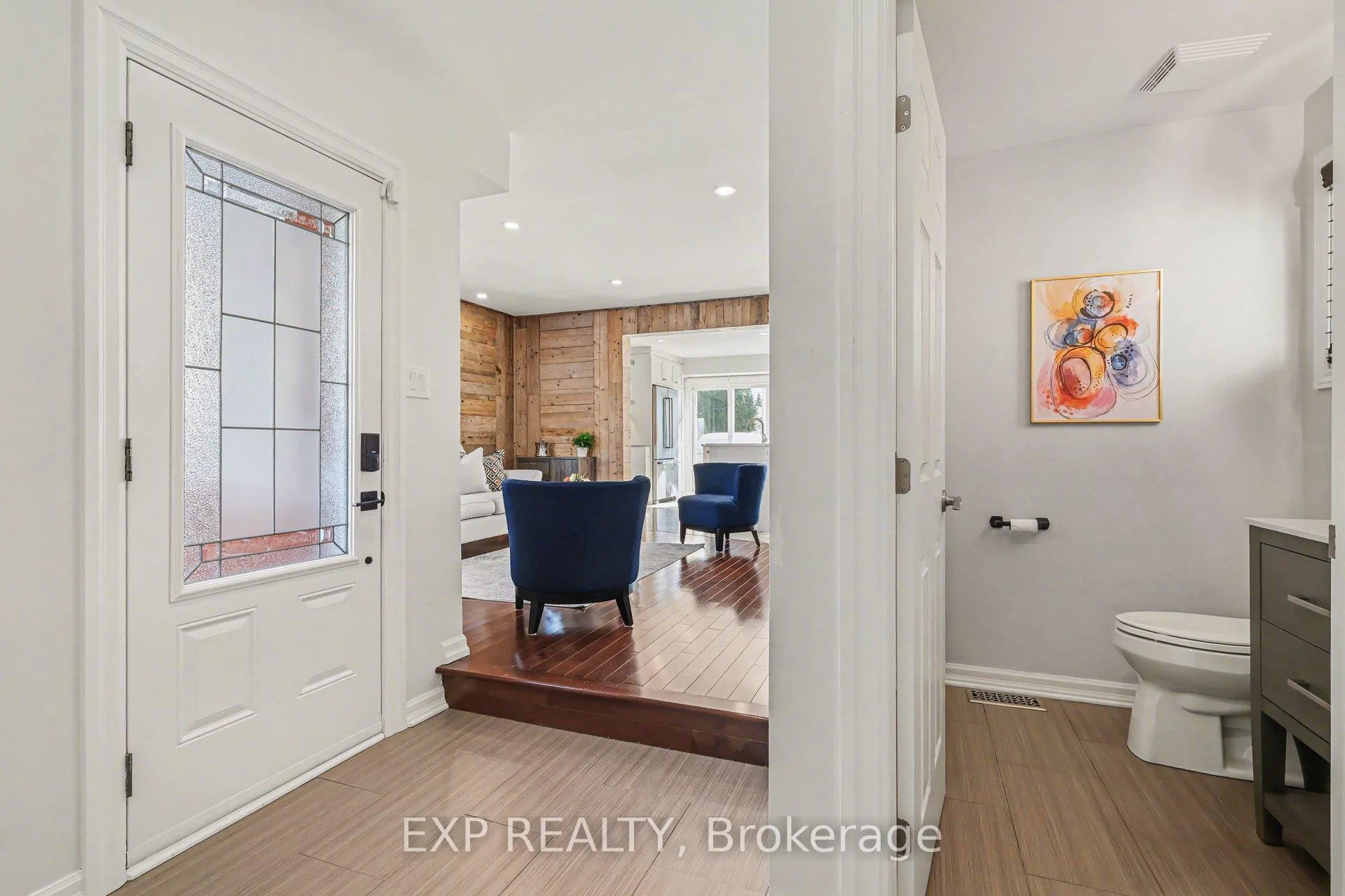 Photo 3 of 1548 Stojko Street, Ottawa, Fallingbrook/Pineridge — HOMEH