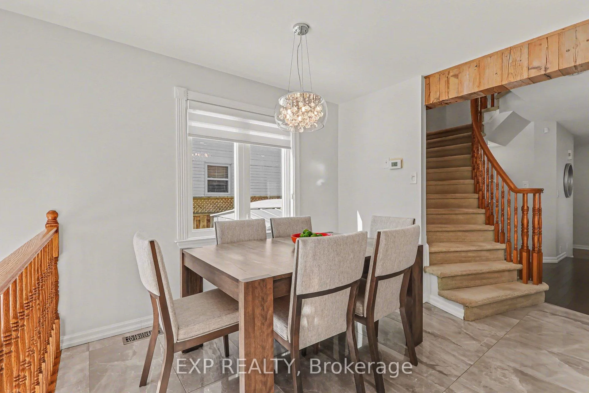 Photo 14 of 1548 Stojko Street, Ottawa, Fallingbrook/Pineridge — HOMEH