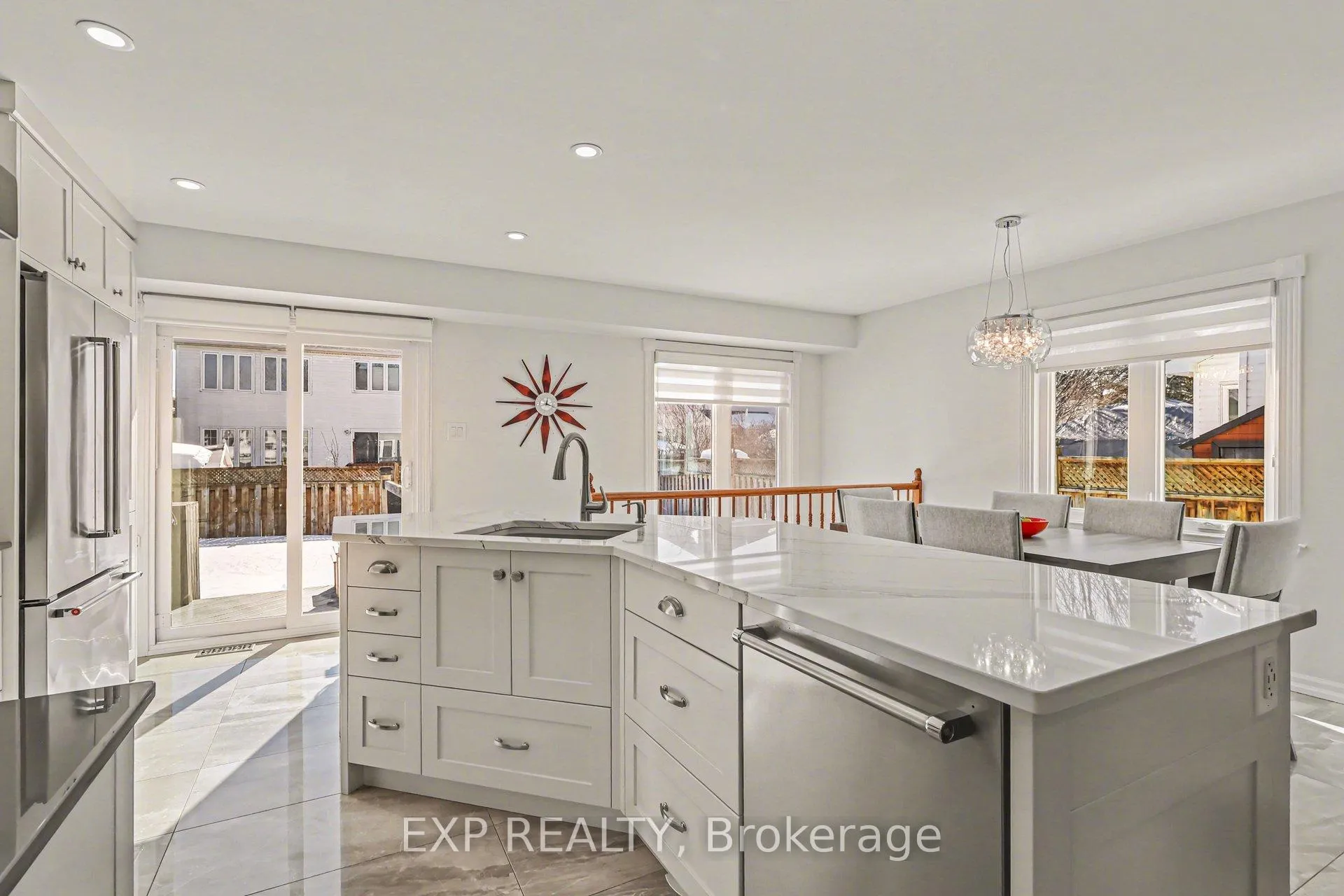 Photo 17 of 1548 Stojko Street, Ottawa, Fallingbrook/Pineridge — HOMEH