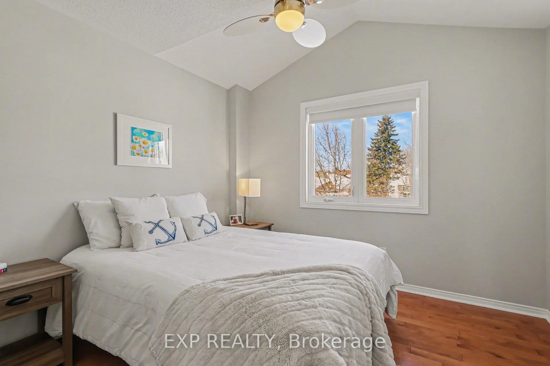 Photo 24 of 1548 Stojko Street, Ottawa, Fallingbrook/Pineridge — HOMEH