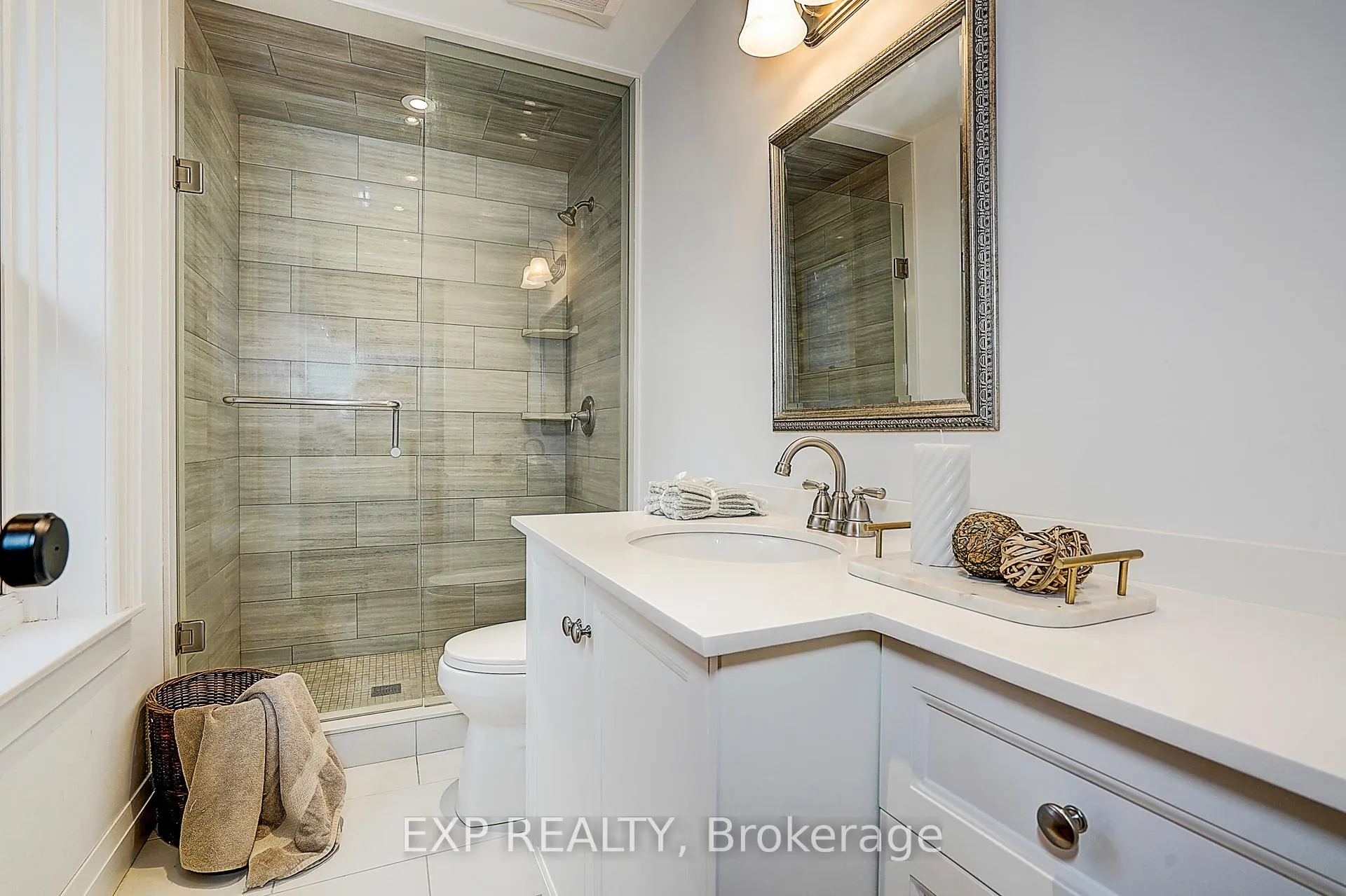 Photo 15 of 83 Spruce Street, Aurora, Aurora Village — HOMEH