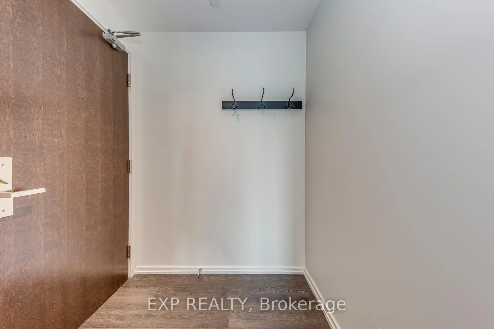 Photo 4 of Unit 4706, 70 Temperance Street, Toronto, Bay Street Corridor — HOMEH