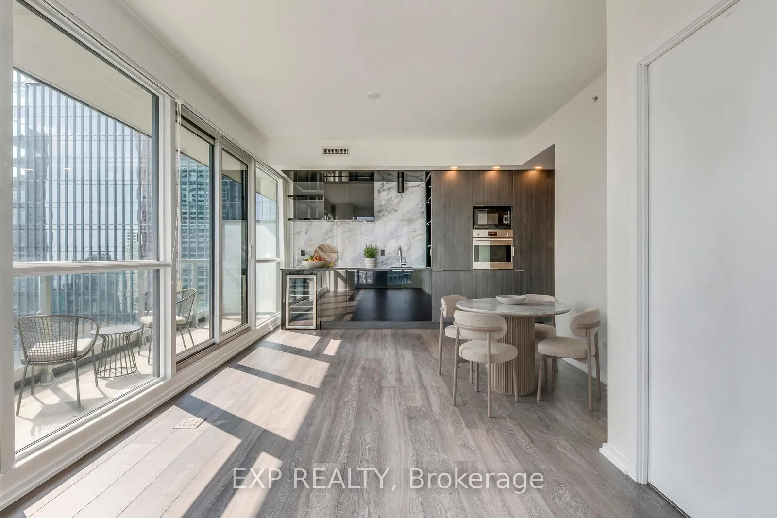 Photo 28 of Unit 4706, 70 Temperance Street, Toronto, Bay Street Corridor — HOMEH