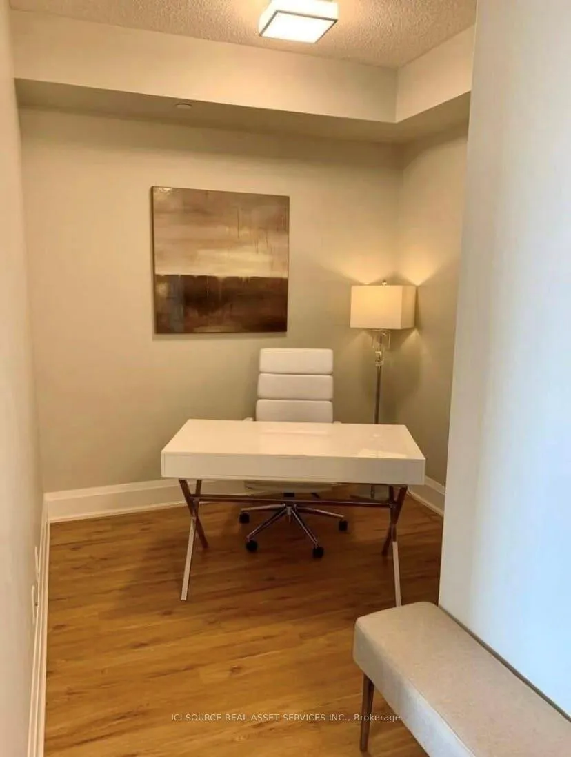 Photo 10 of Unit 520, 1 Old Mill Drive, Toronto, High Park-Swansea — HOMEH