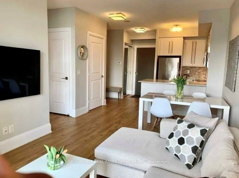 Photo 13 of Unit 520, 1 Old Mill Drive, Toronto, High Park-Swansea — HOMEH