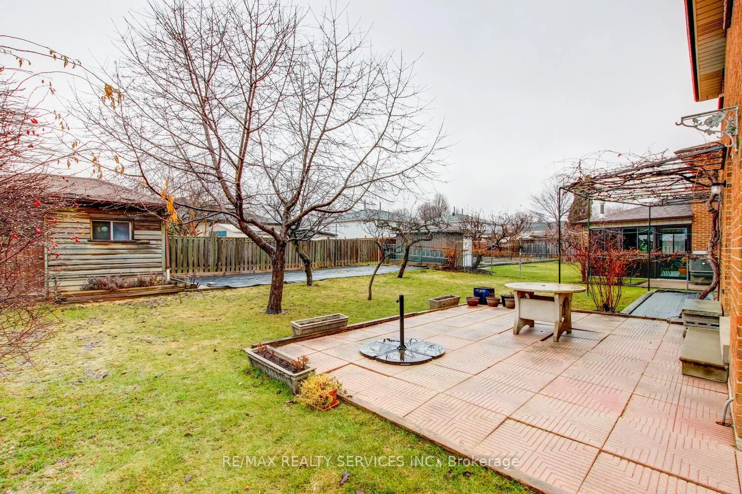 Photo 45 of 78 Massey Street, Brampton, Central Park — HOMEH