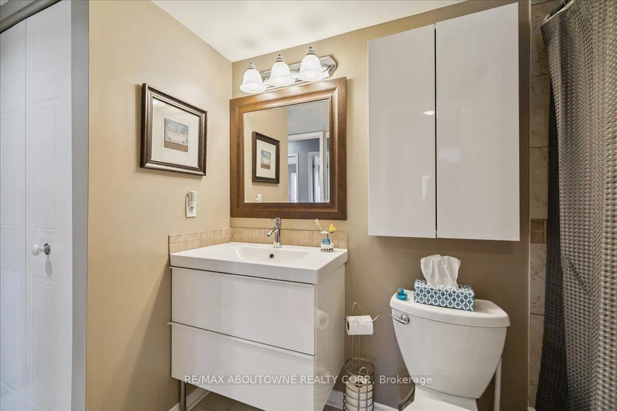 Photo 14 of Unit 1622, 1480 Pilgrims Way, Oakville, Glen Abbey — HOMEH