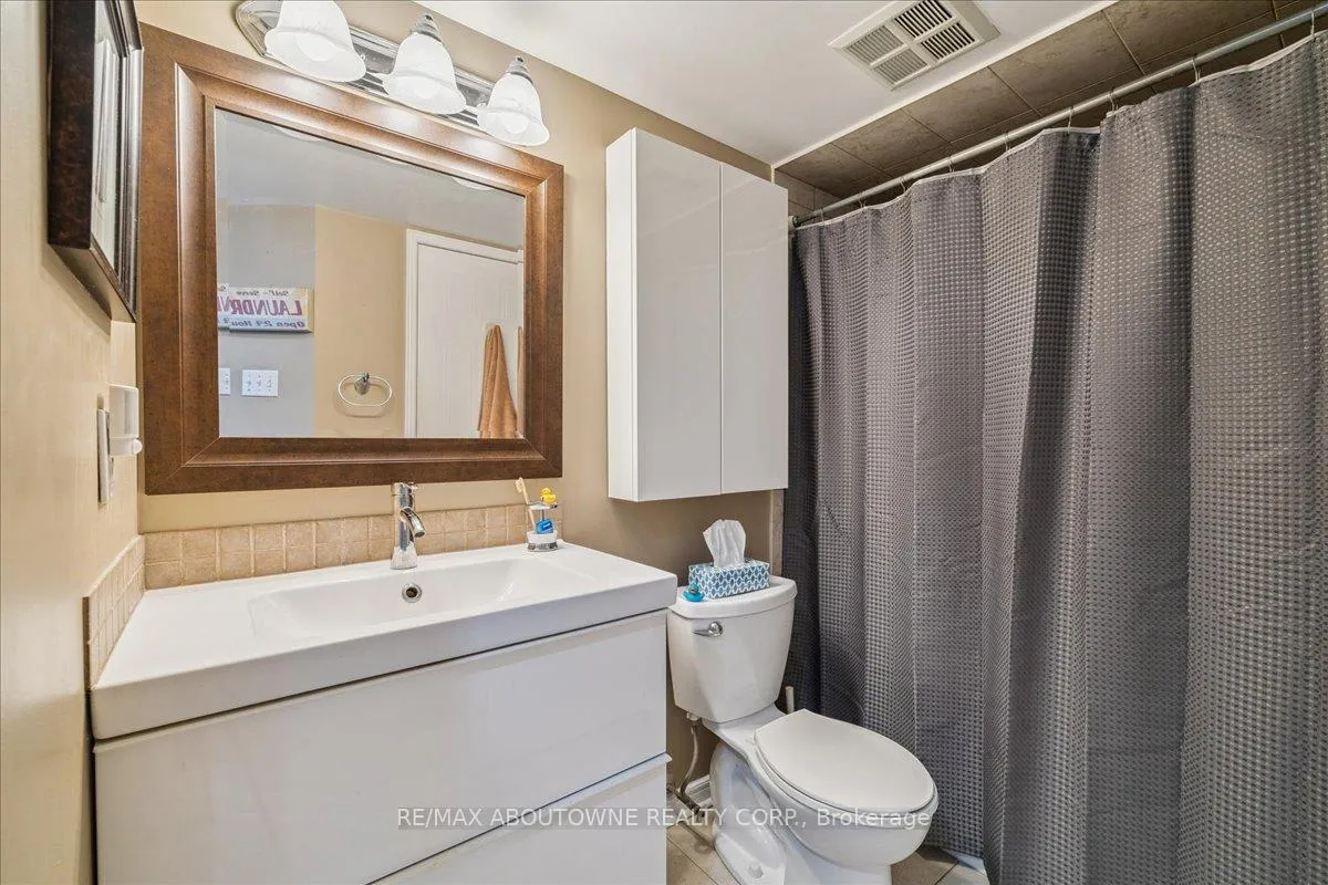 Photo 15 of Unit 1622, 1480 Pilgrims Way, Oakville, Glen Abbey — HOMEH