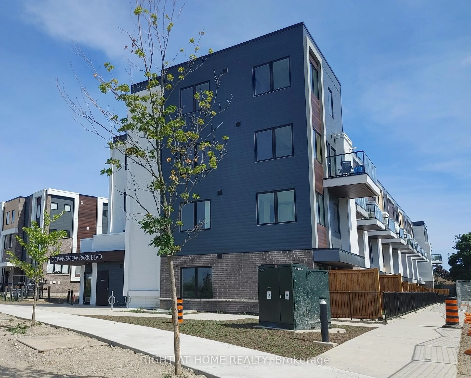 Photo 15 of Unit 113, 155 Downsview Park Boulevard, North York, Downsview-Roding-CFB — HOMEH