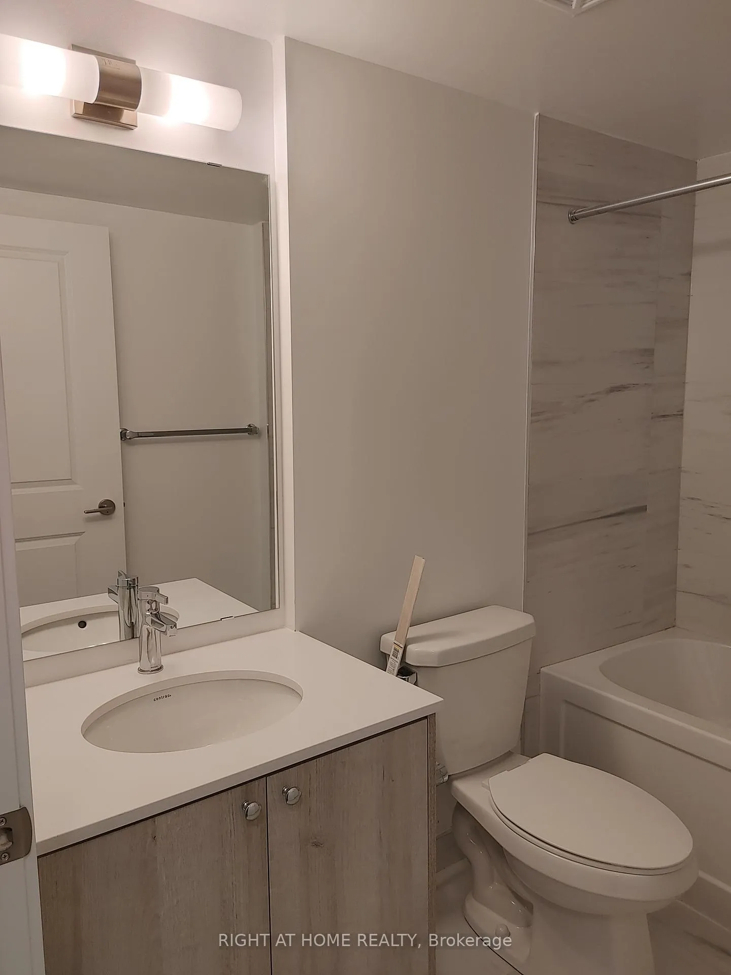 Photo 16 of Unit 113, 155 Downsview Park Boulevard, North York, Downsview-Roding-CFB — HOMEH
