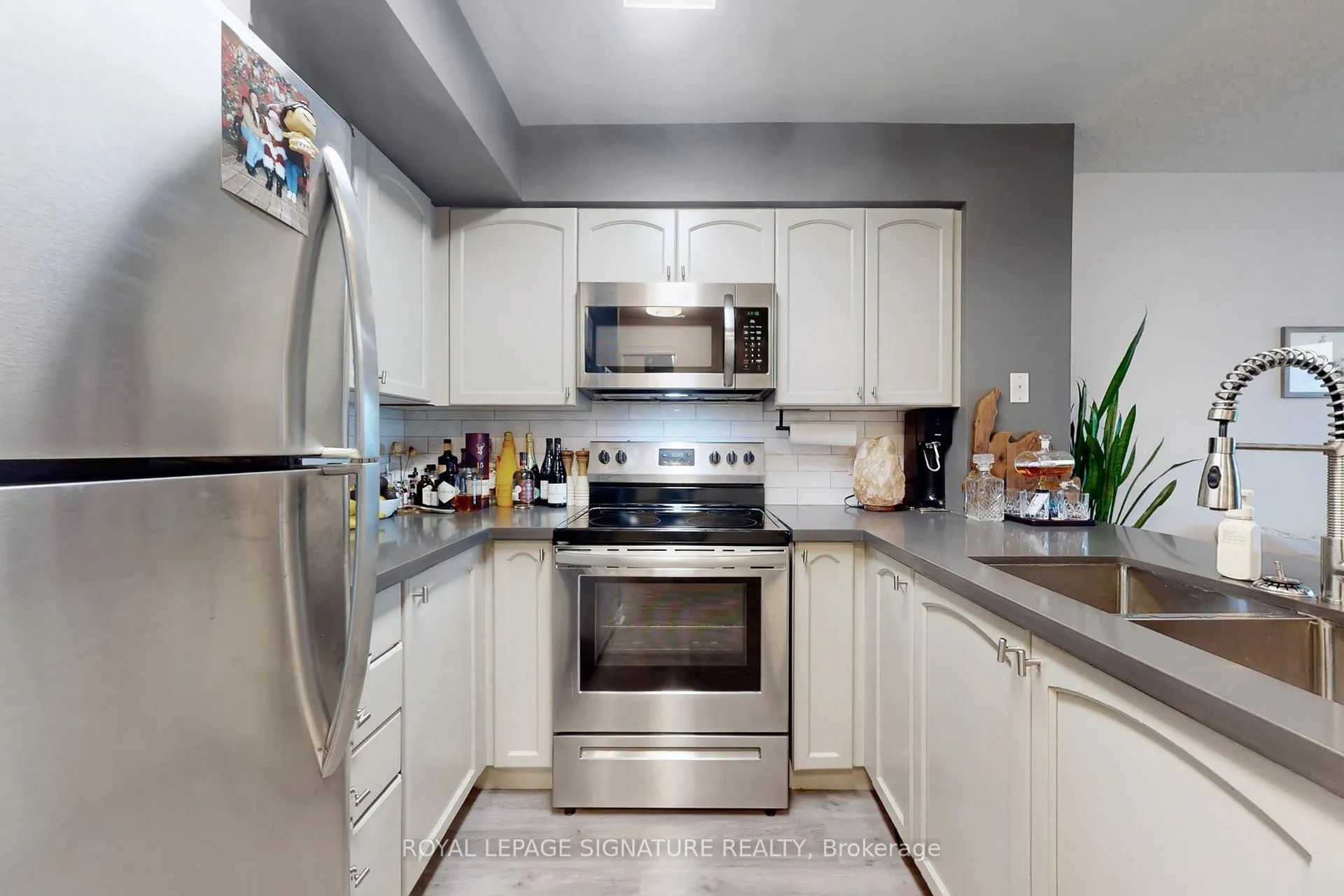 Photo 10 of Unit 1511, 51 Lower Simcoe Street, Toronto, Waterfront Communities — HOMEH