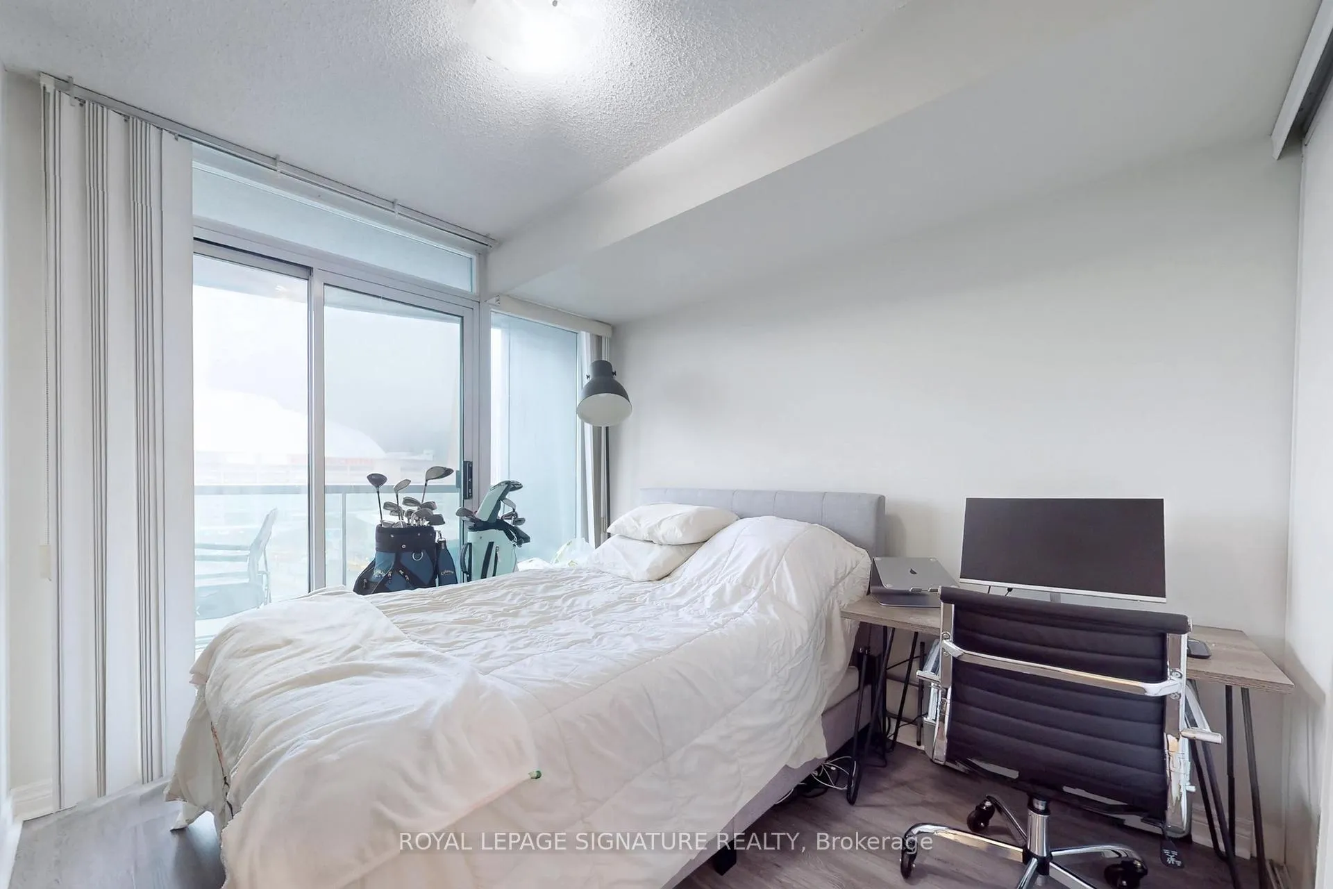 Photo 13 of Unit 1511, 51 Lower Simcoe Street, Toronto, Waterfront Communities — HOMEH