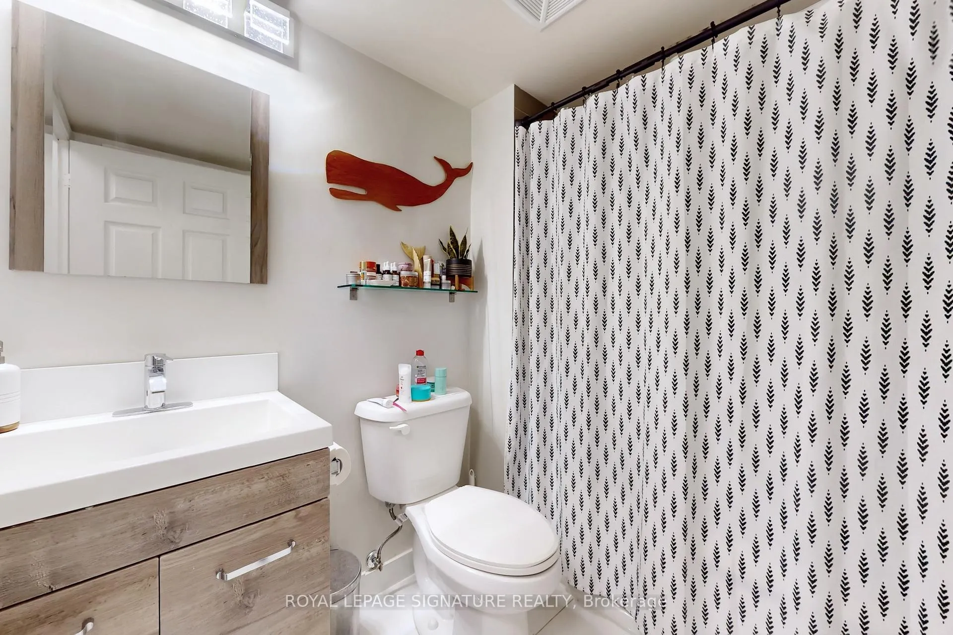Photo 15 of Unit 1511, 51 Lower Simcoe Street, Toronto, Waterfront Communities — HOMEH