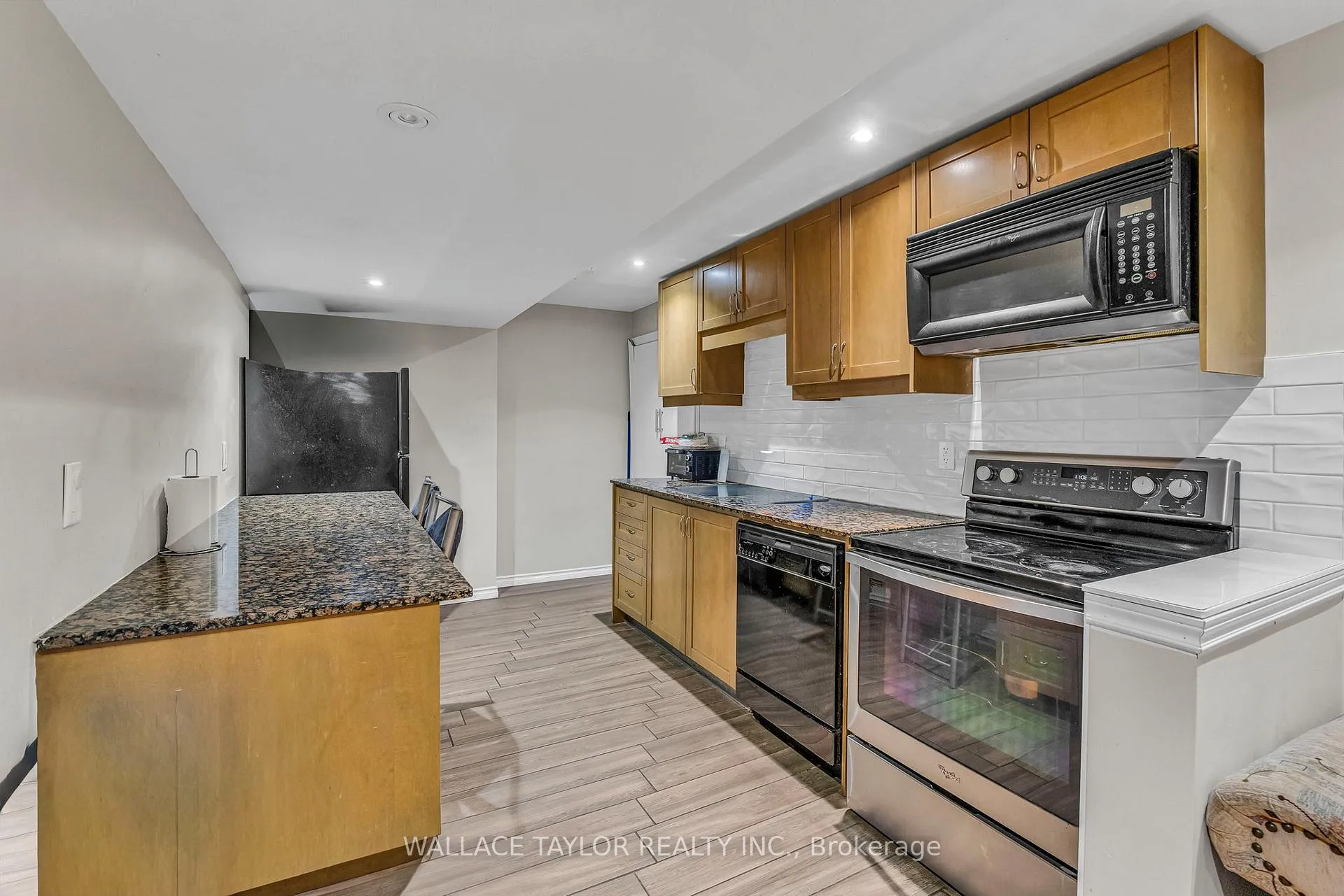 Photo 4 of Unit BSMT, 6 Notman Way, Brampton, Fletcher's Meadow — HOMEH