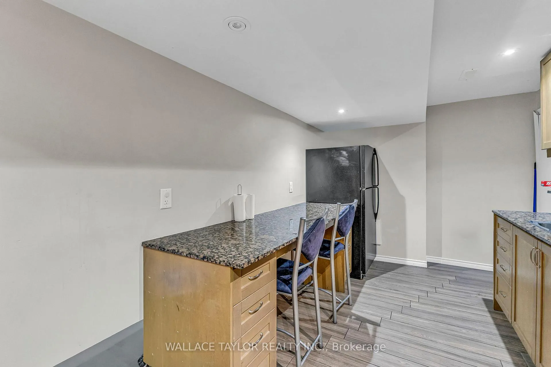 Photo 5 of Unit BSMT, 6 Notman Way, Brampton, Fletcher's Meadow — HOMEH
