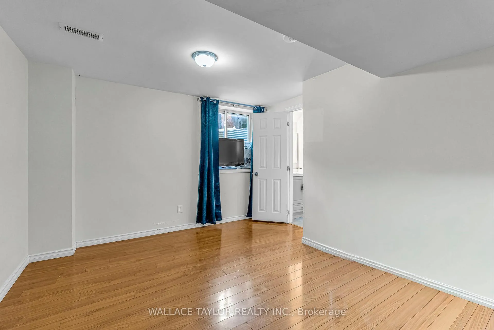 Photo 19 of Unit BSMT, 6 Notman Way, Brampton, Fletcher's Meadow — HOMEH