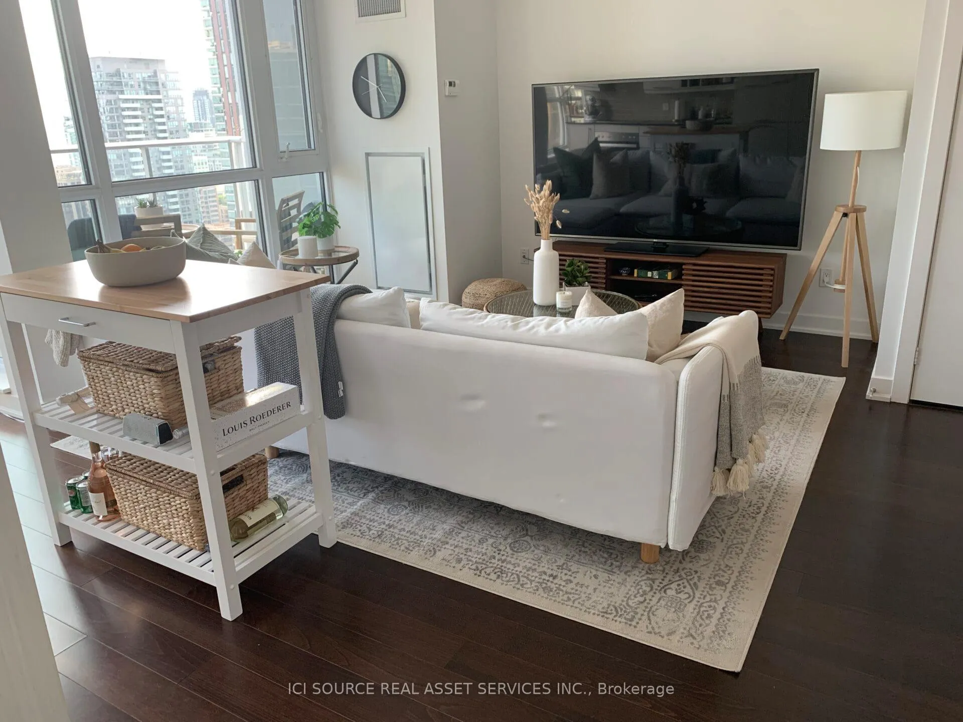 Photo 2 of Unit 2706, 30 Nelson Street, Toronto, Waterfront Communities — HOMEH