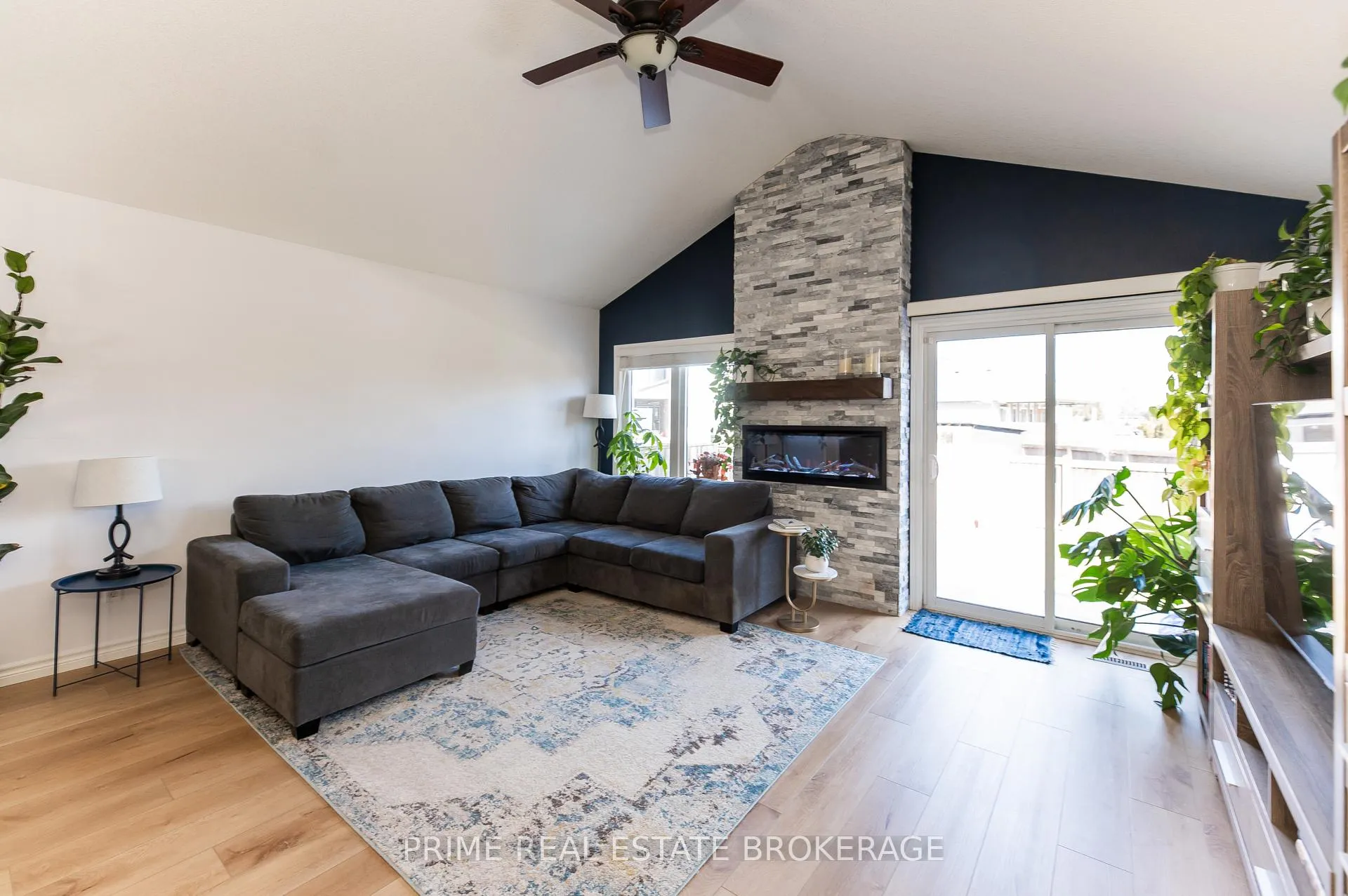 Photo 22 of 41 Pear Tree Avenue, St. Thomas — HOMEH