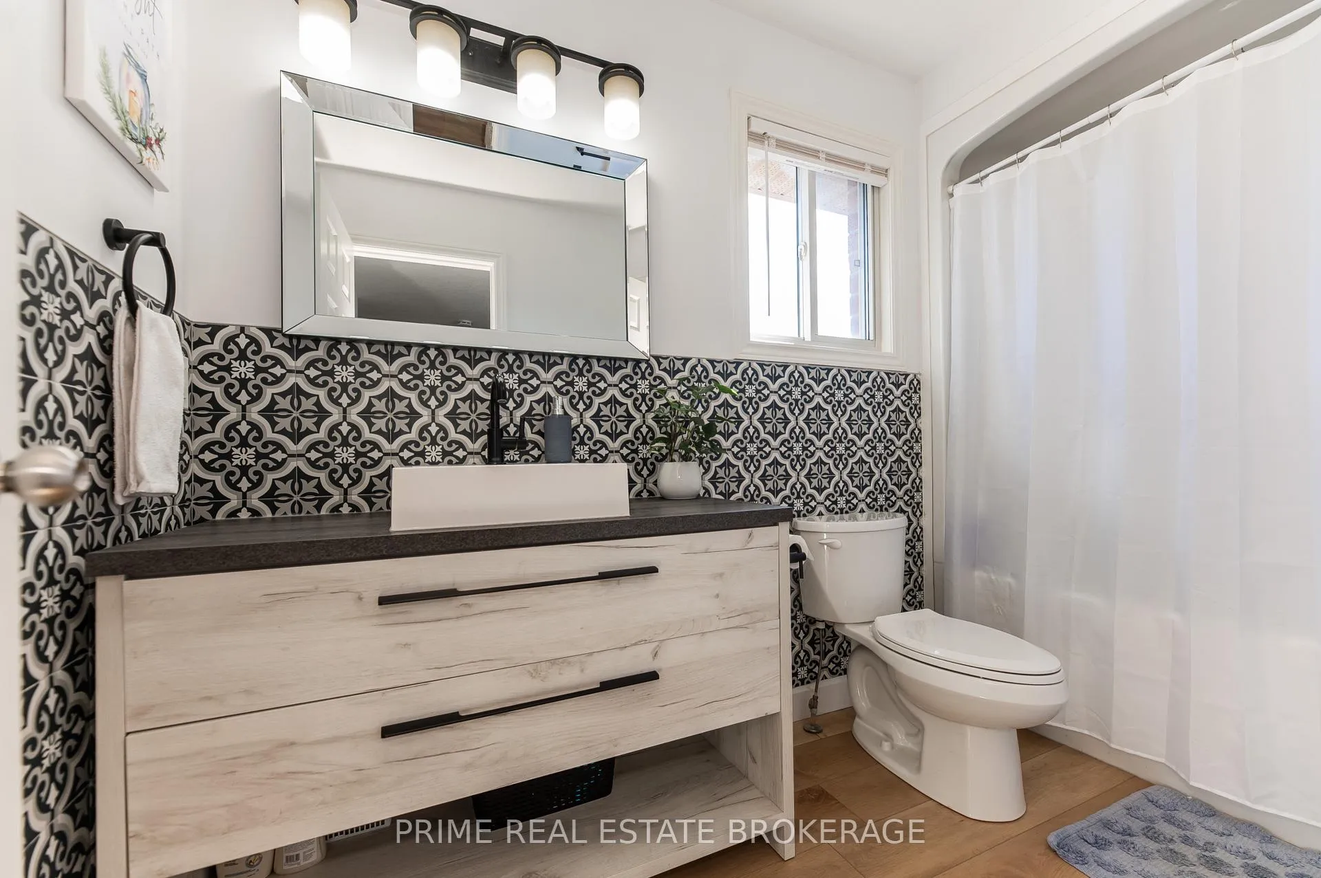Photo 30 of 41 Pear Tree Avenue, St. Thomas — HOMEH