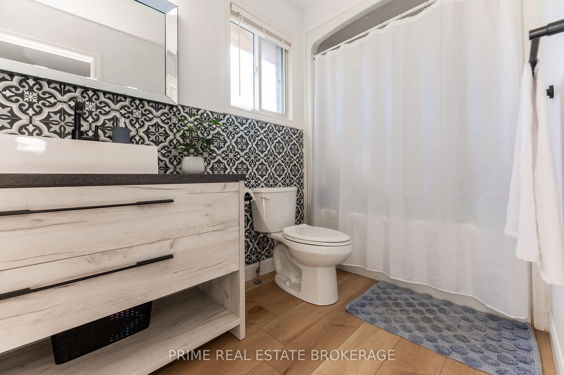 Photo 31 of 41 Pear Tree Avenue, St. Thomas — HOMEH