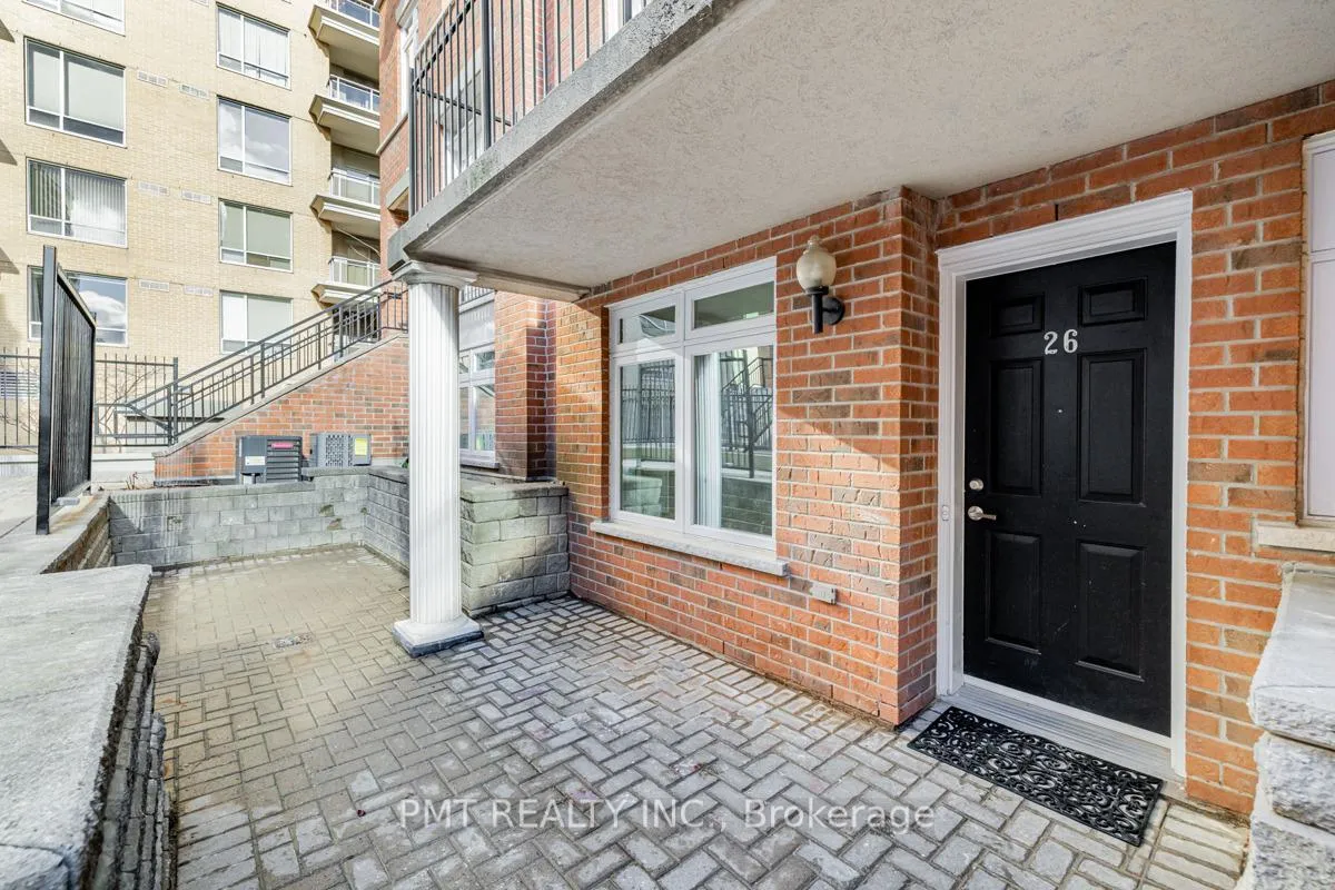 Photo 2 of Unit 26, 108 Redpath Avenue W, Toronto, Mount Pleasant West — HOMEH