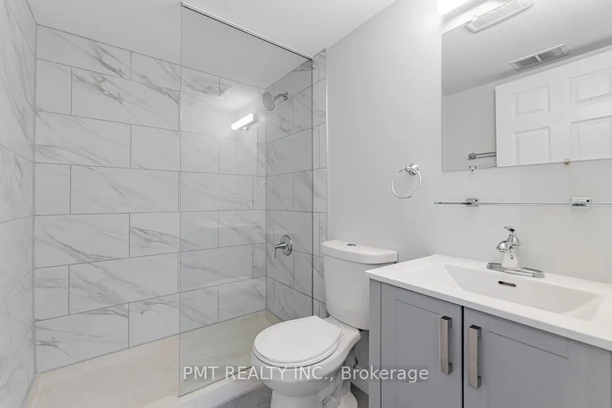 Photo 17 of Unit 26, 108 Redpath Avenue W, Toronto, Mount Pleasant West — HOMEH