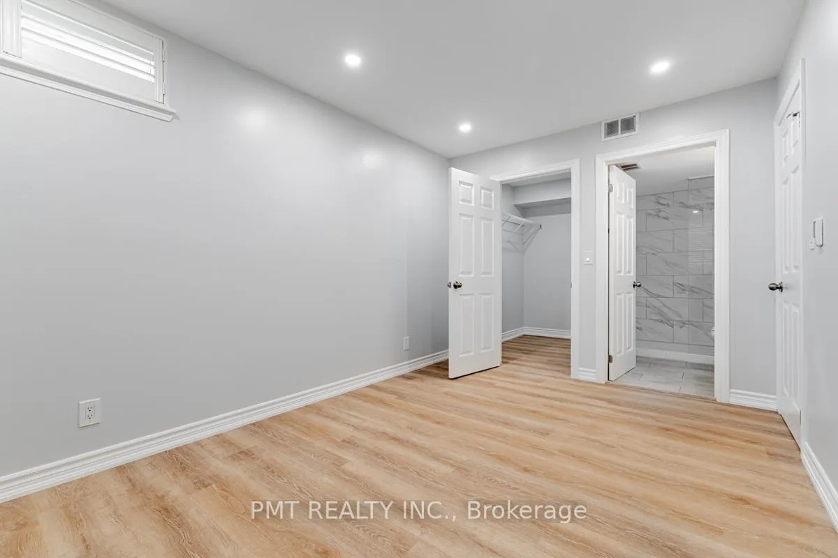Photo 19 of Unit 26, 108 Redpath Avenue W, Toronto, Mount Pleasant West — HOMEH