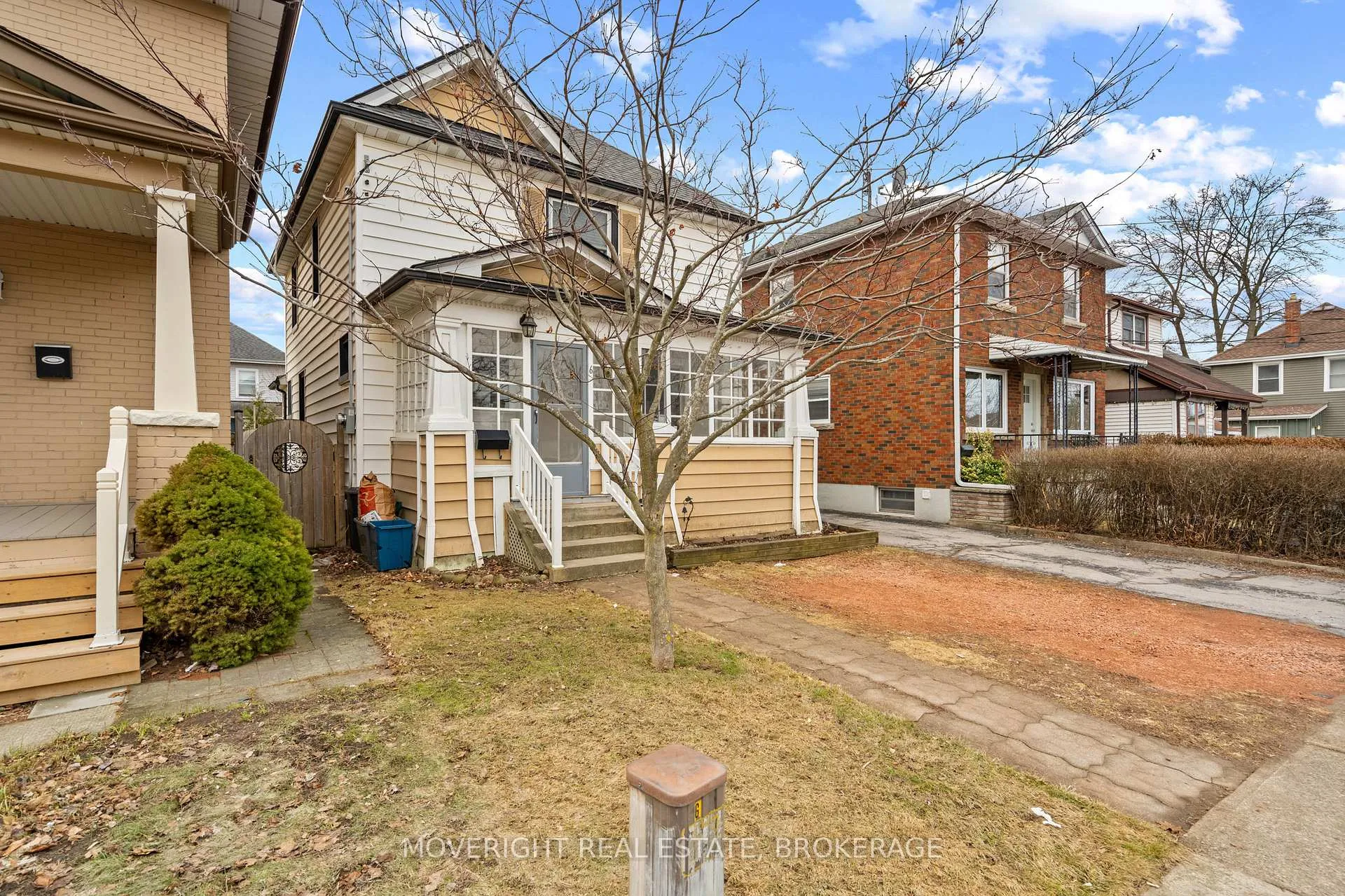 Photo 2 of 6 Gibson Place, St. Catharines, Downtown — HOMEH