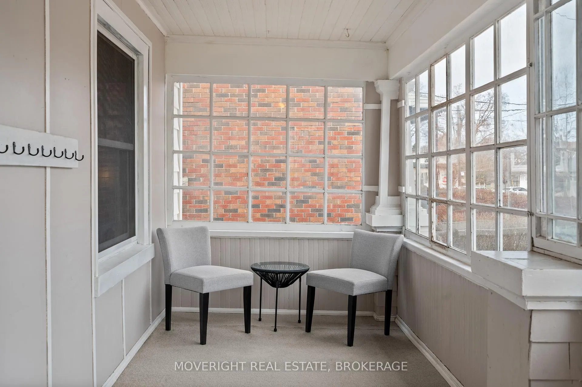 Photo 6 of 6 Gibson Place, St. Catharines, Downtown — HOMEH