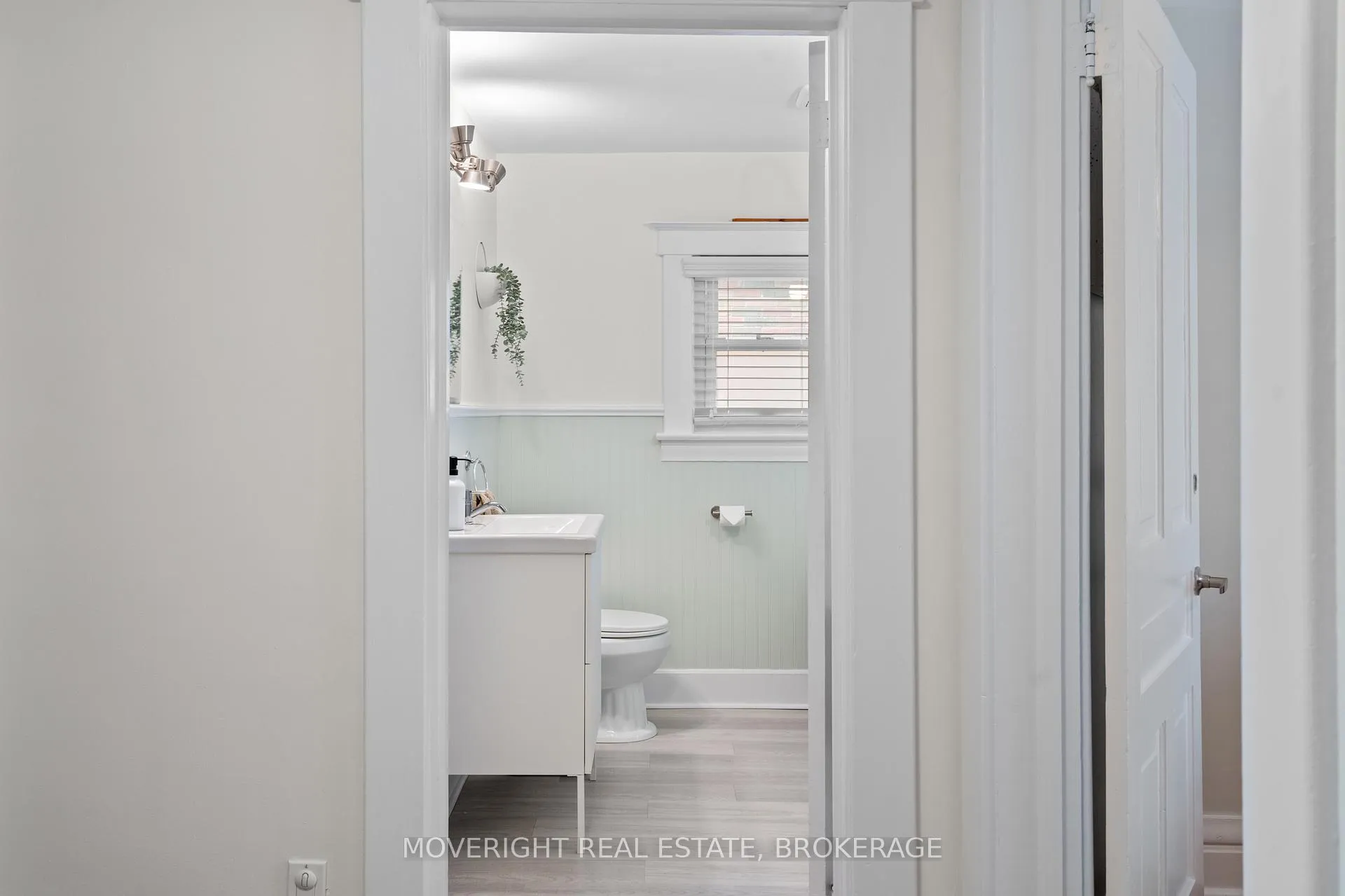 Photo 27 of 6 Gibson Place, St. Catharines, Downtown — HOMEH