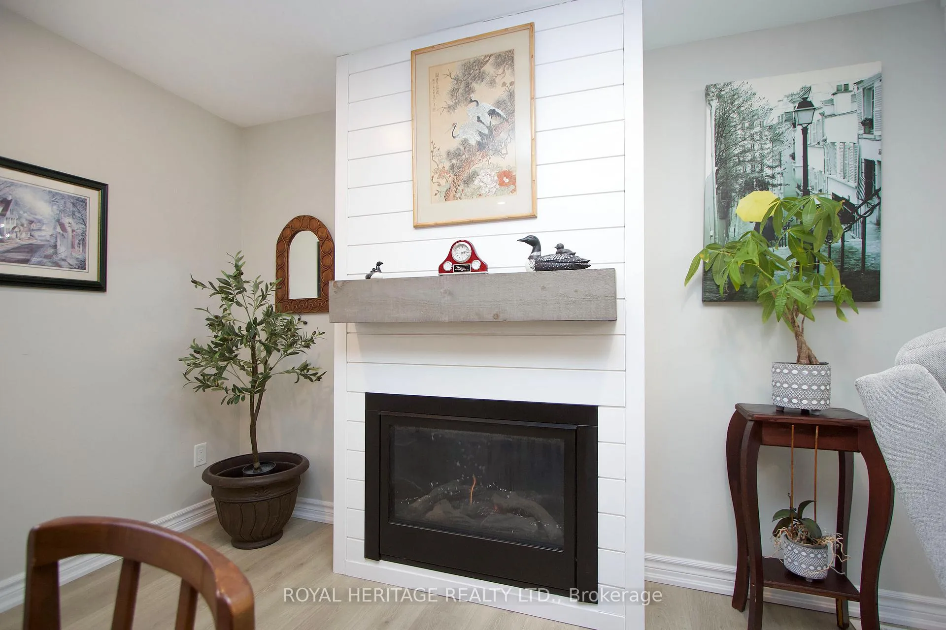 Photo 10 of 40 Bluffs Road, Clarington, Bowmanville — HOMEH